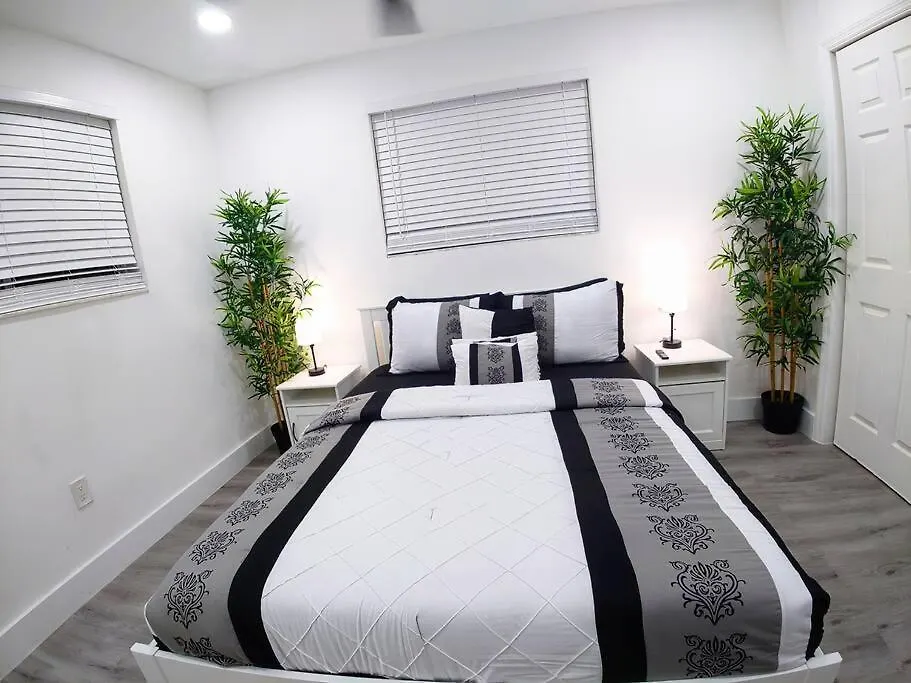 Apartment Paradise Gardens 2bdr Unit Near Hardrock Stadium *