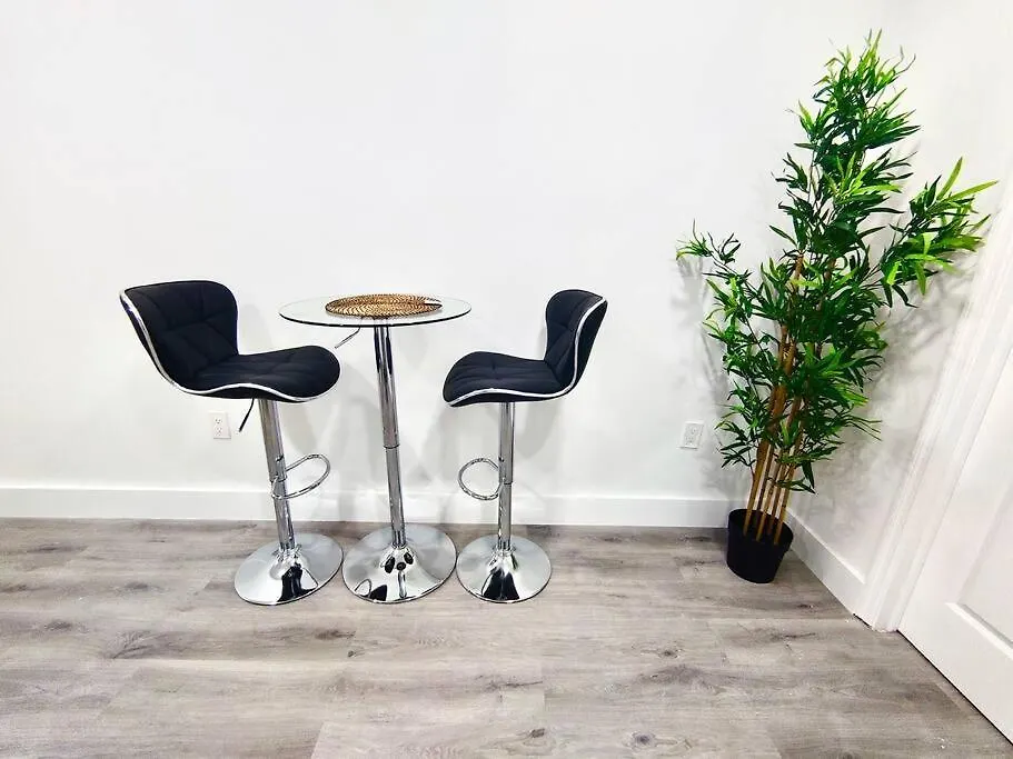 Paradise Gardens 2bdr Unit Near Hardrock Stadium Miami