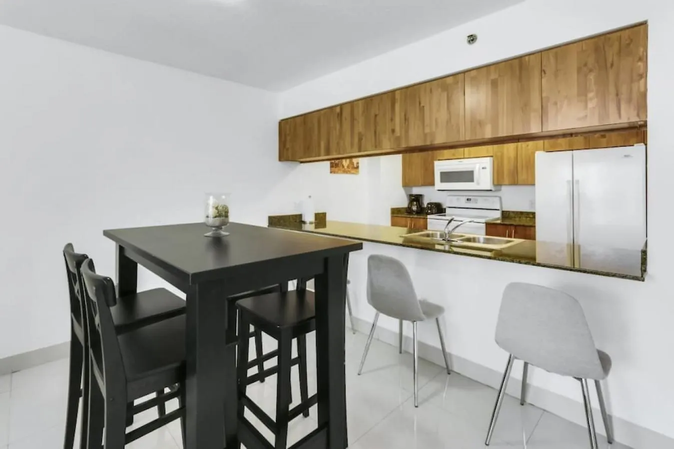 1 Bedroom In Brickell 25th Floor With Balcony And Parking Feriehus