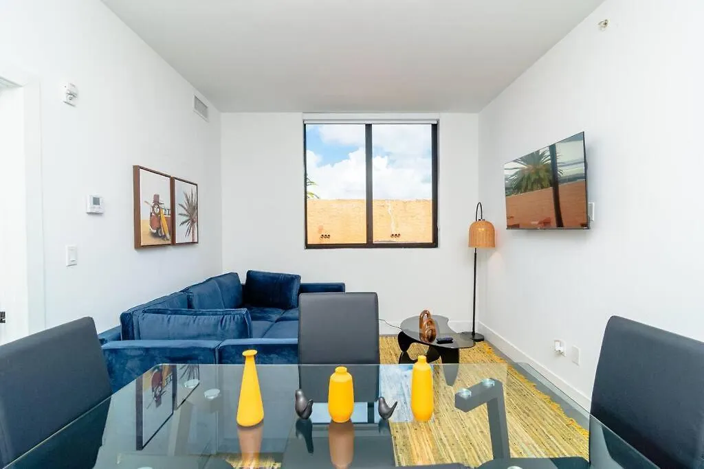 Cozy 2br Oasis Near Brickell, Calle Ocho & Marlins Stadium *