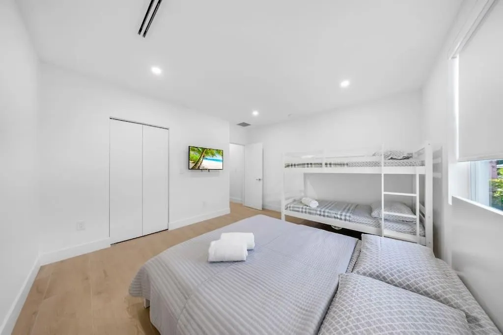 Up To 12 Guests! Modern Near Wynwood 29! Βίλα Μαϊάμι