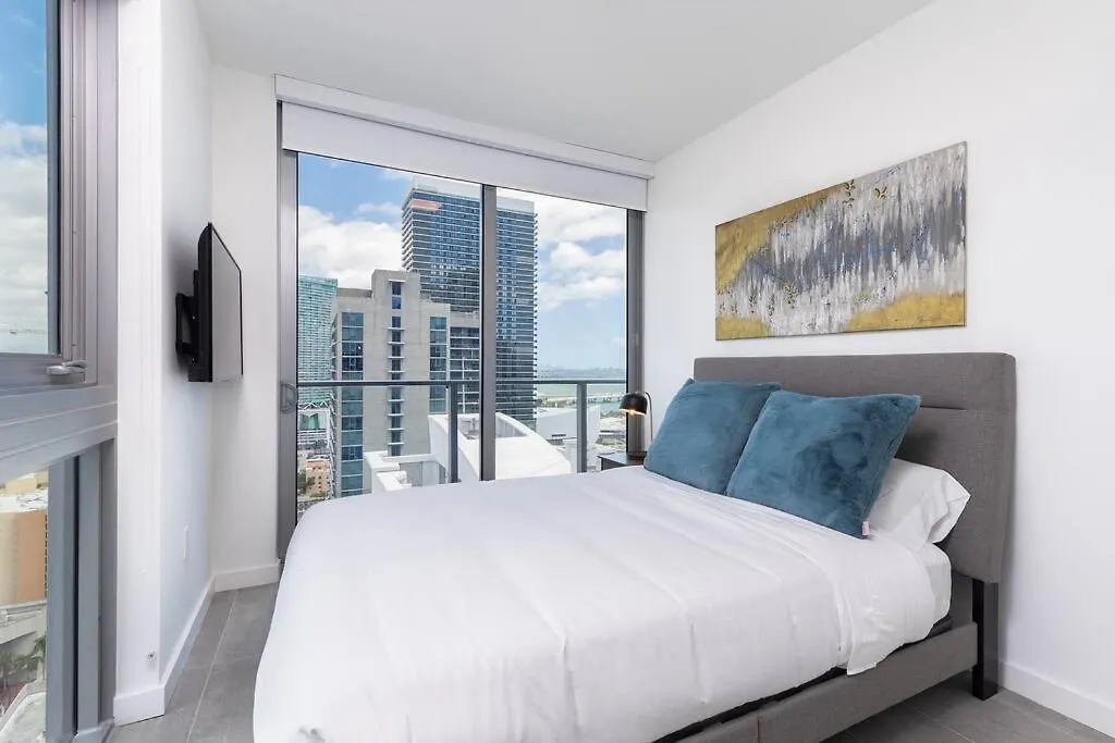 Amazing 2 Bedroom 30th Floor Downtown Free Parking Apartman *