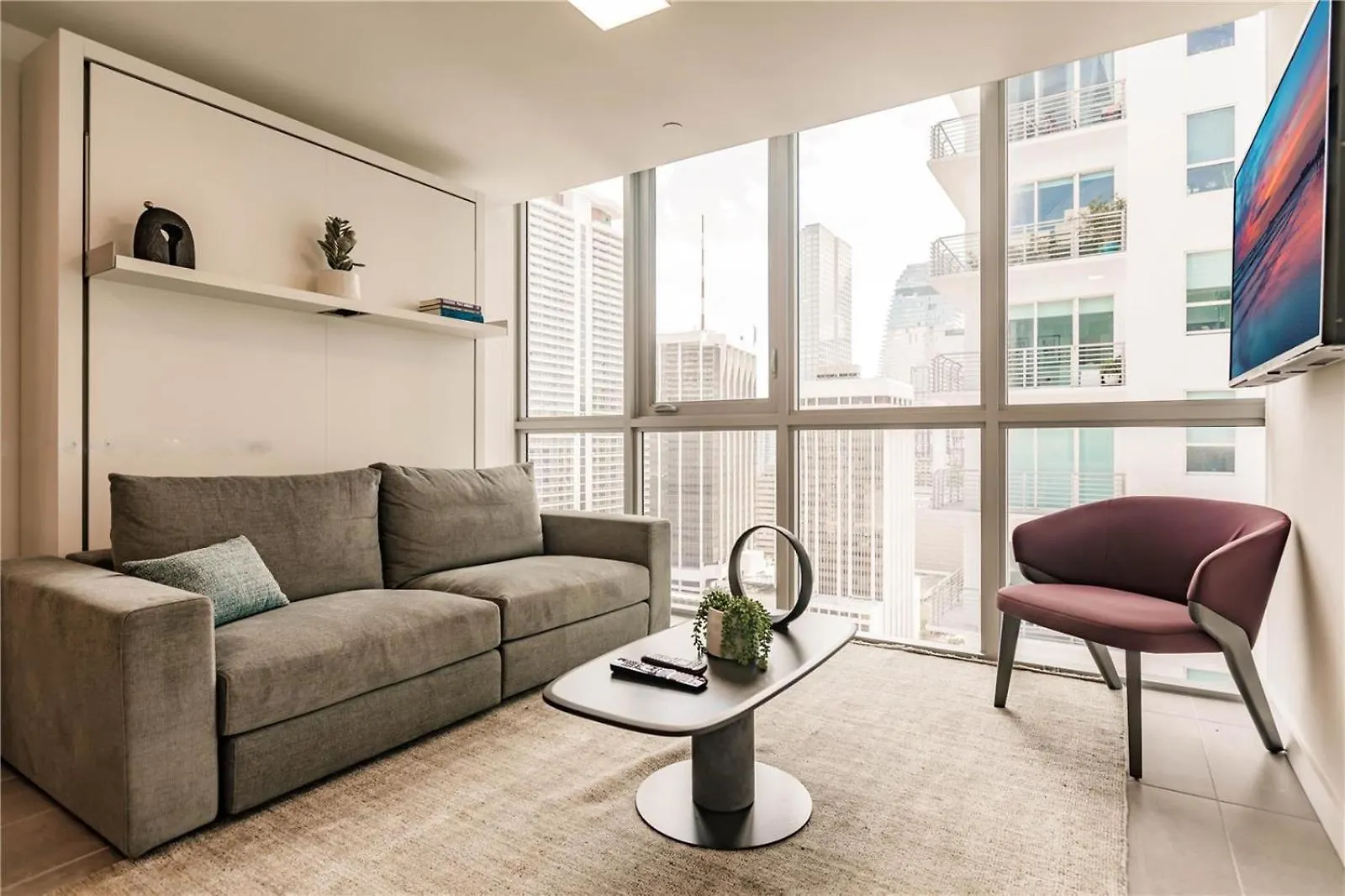 Exclusive W Beautiful Views And Full Amenities! Miami
