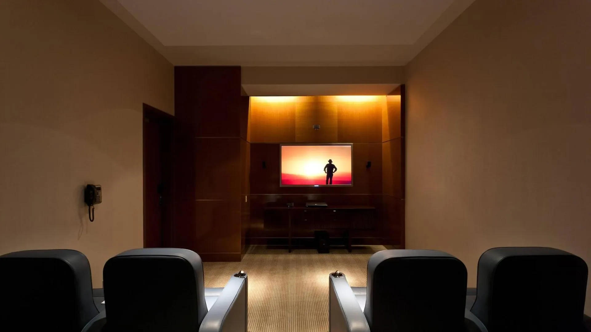 Hotell Beaux Arts, Autograph Collection 5*