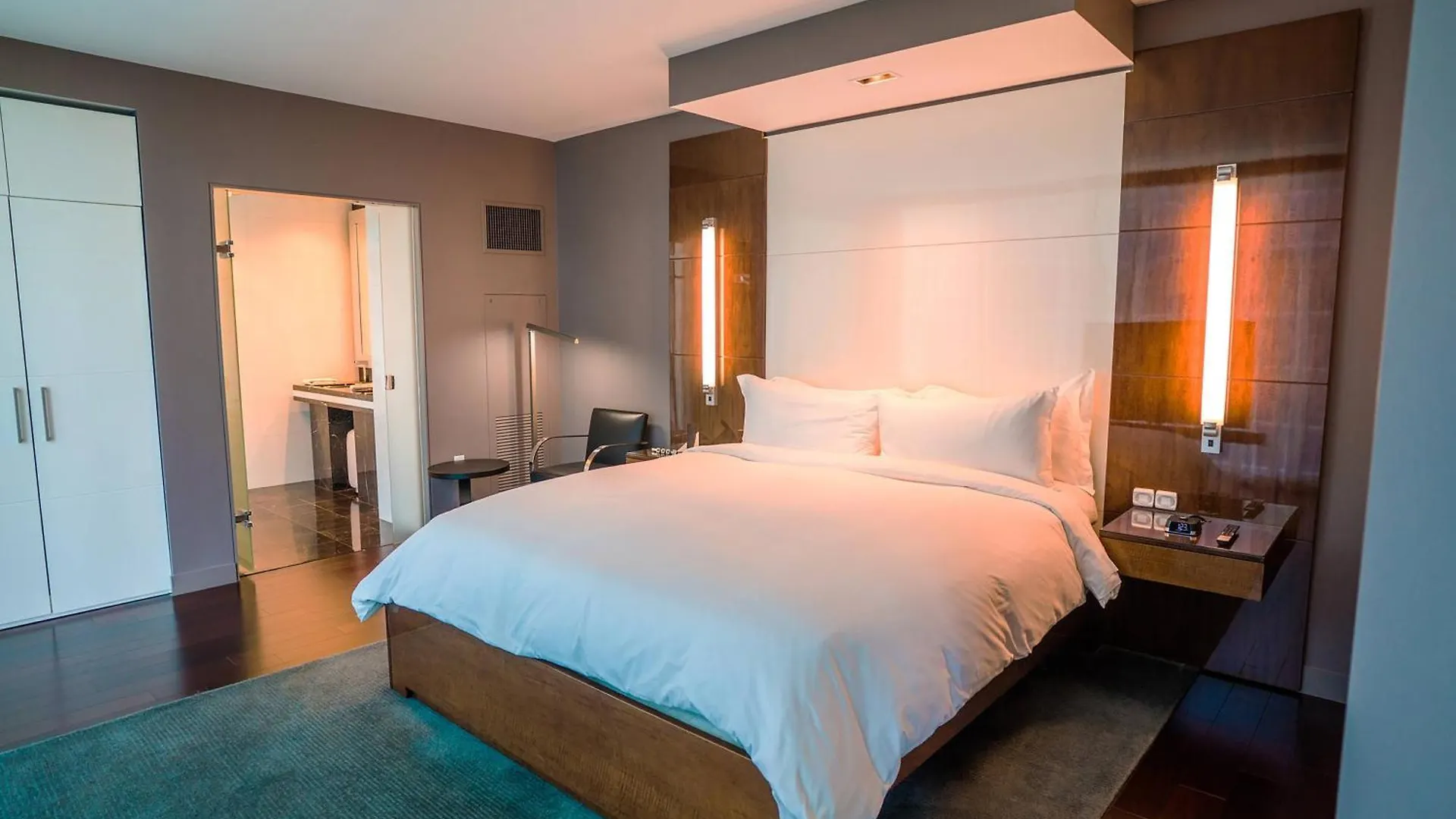 Beaux Arts, Autograph Collection Hotell Miami