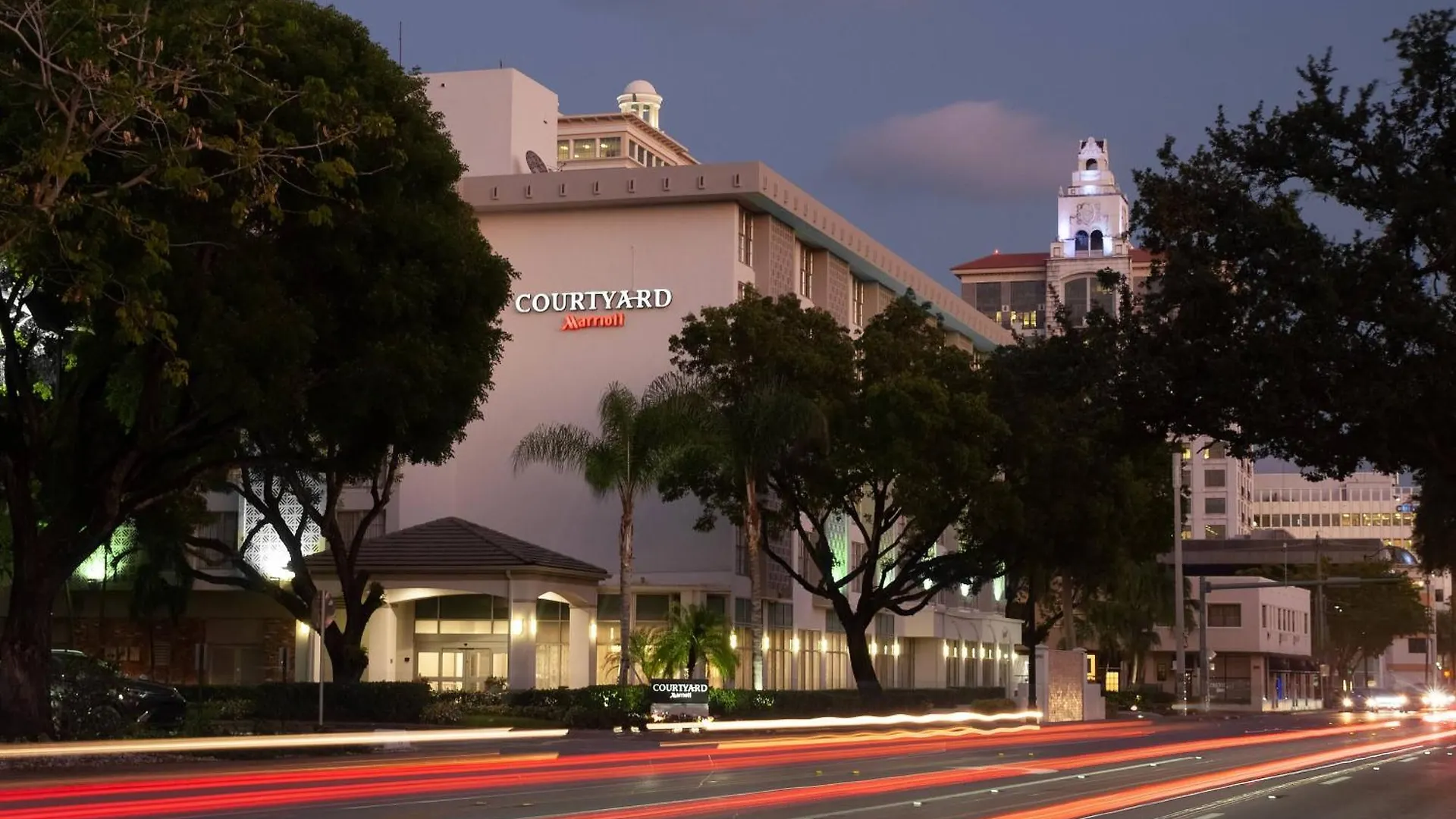 Hotel Courtyard Coral Gables