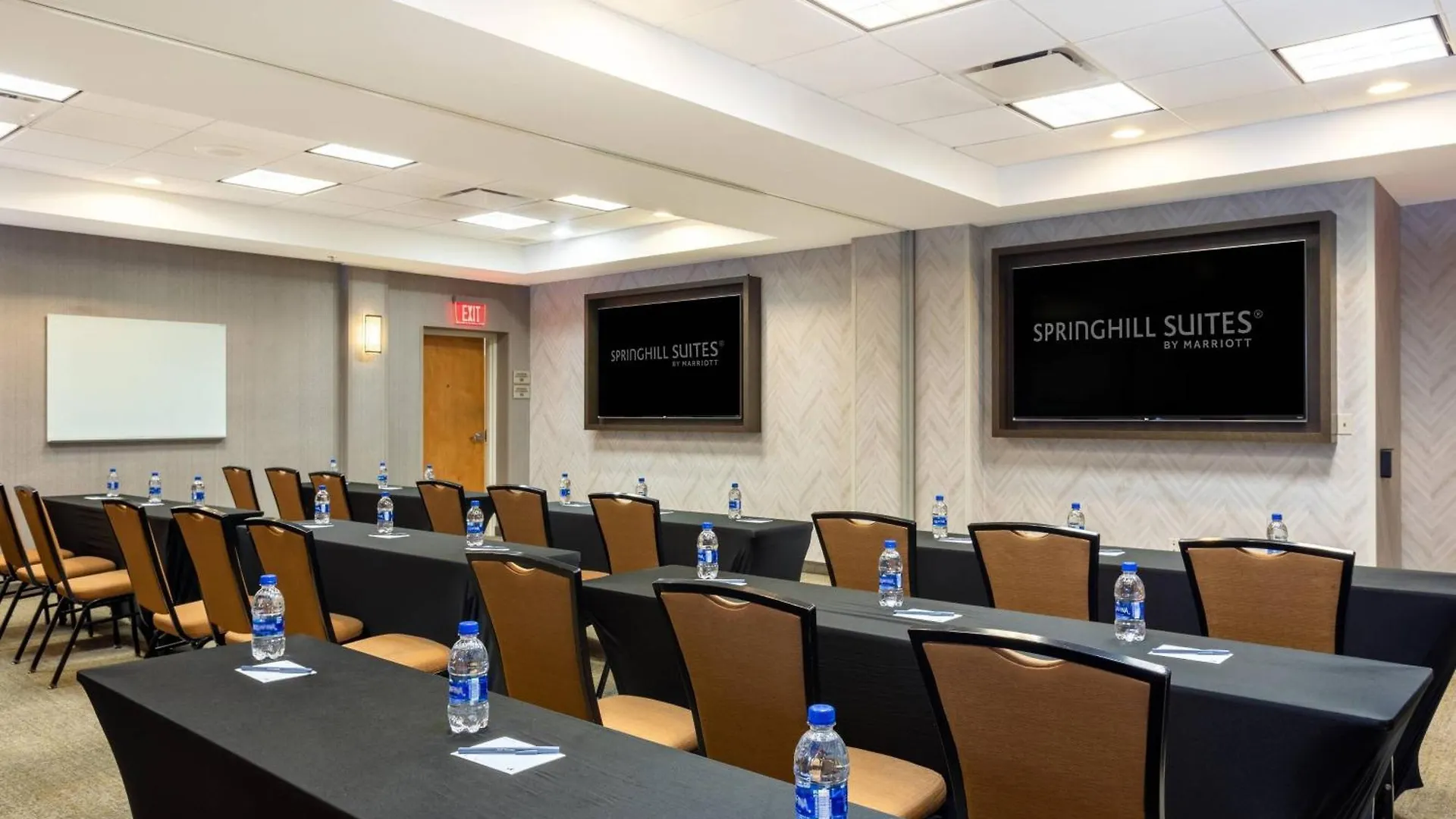 Springhill By Marriott Airport South Blue Lagoon Area Hotel