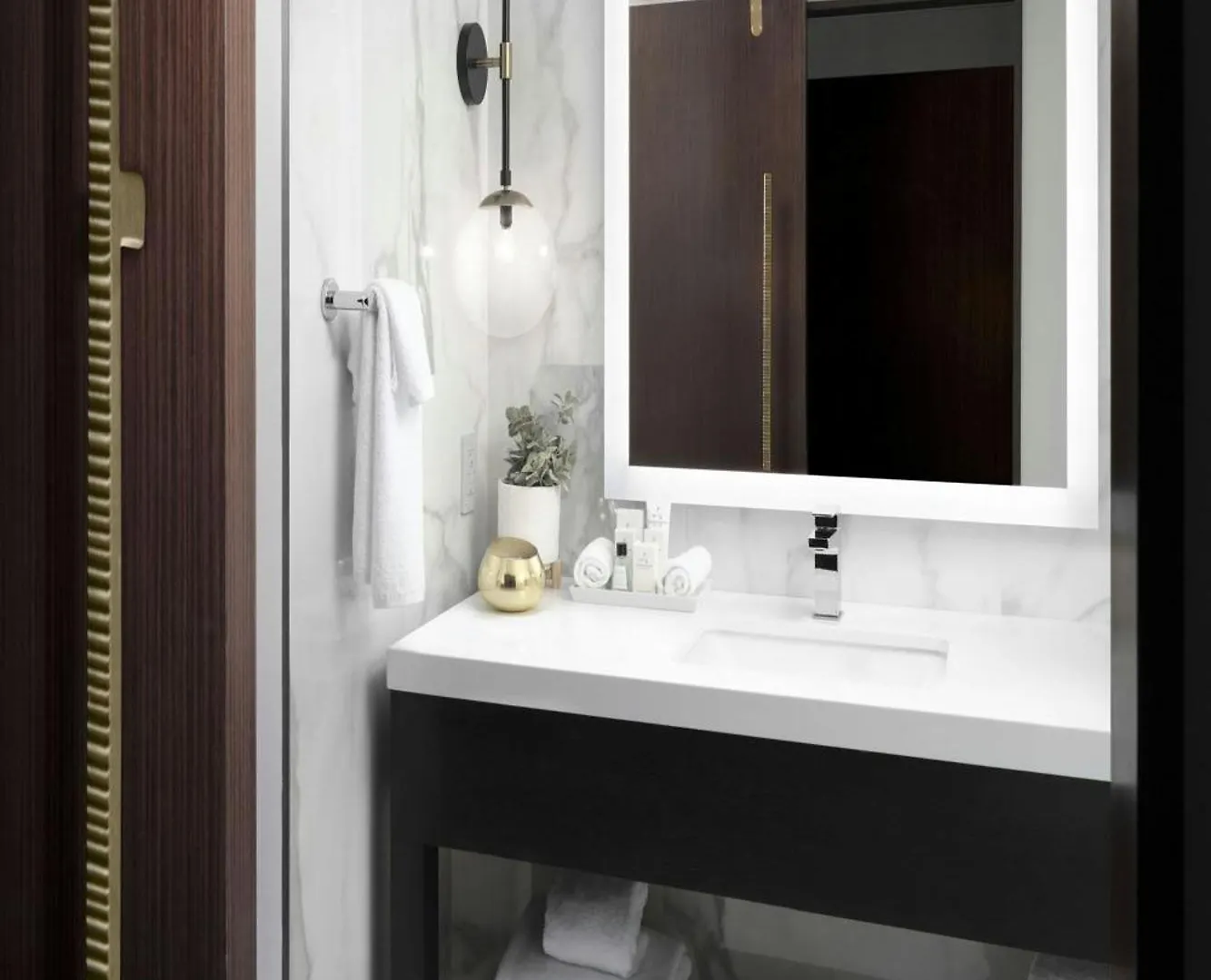 Jw Marriott Hotel 5*