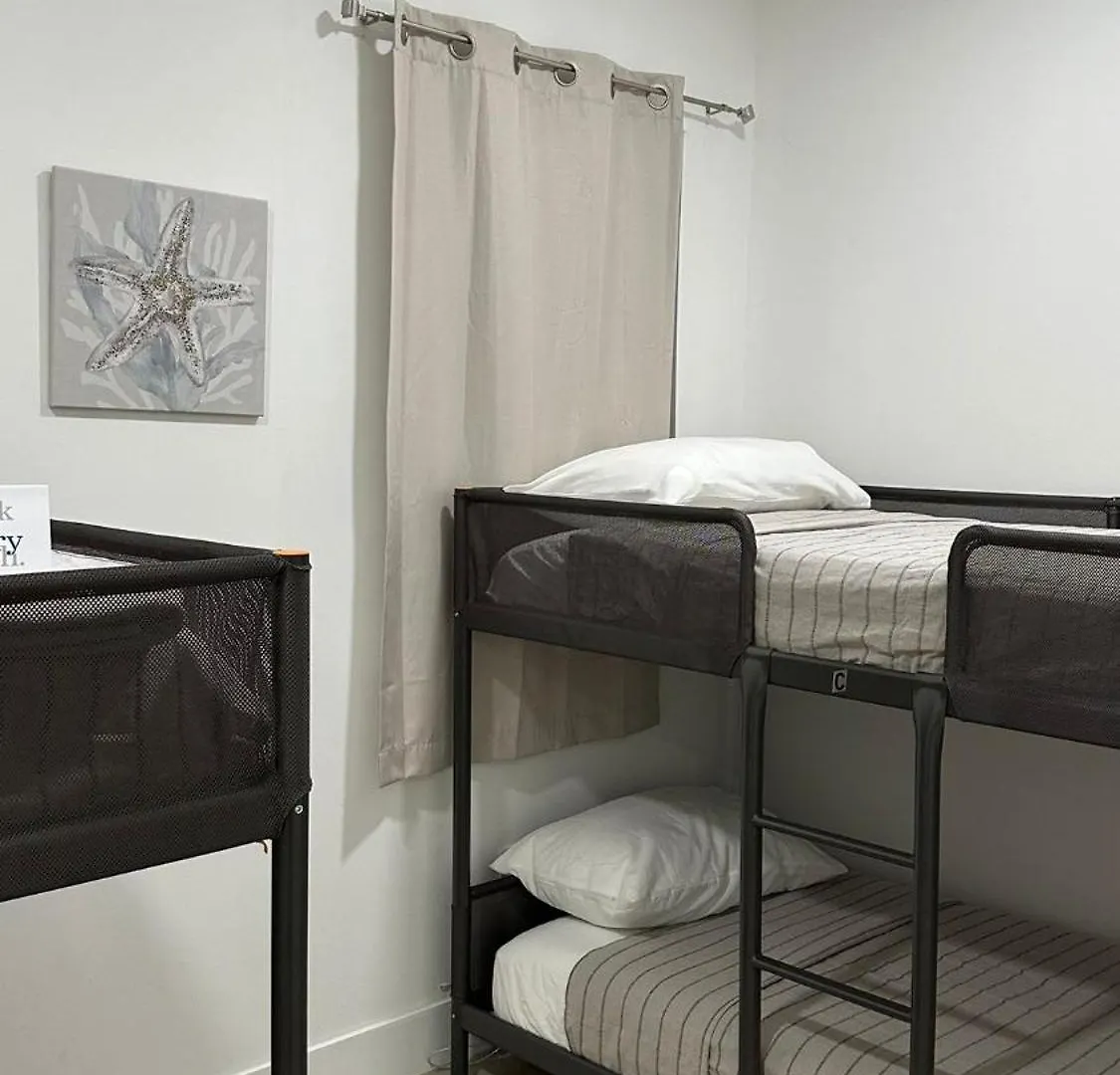 Hostel 203 Shared For Men Comfortable, Affordable