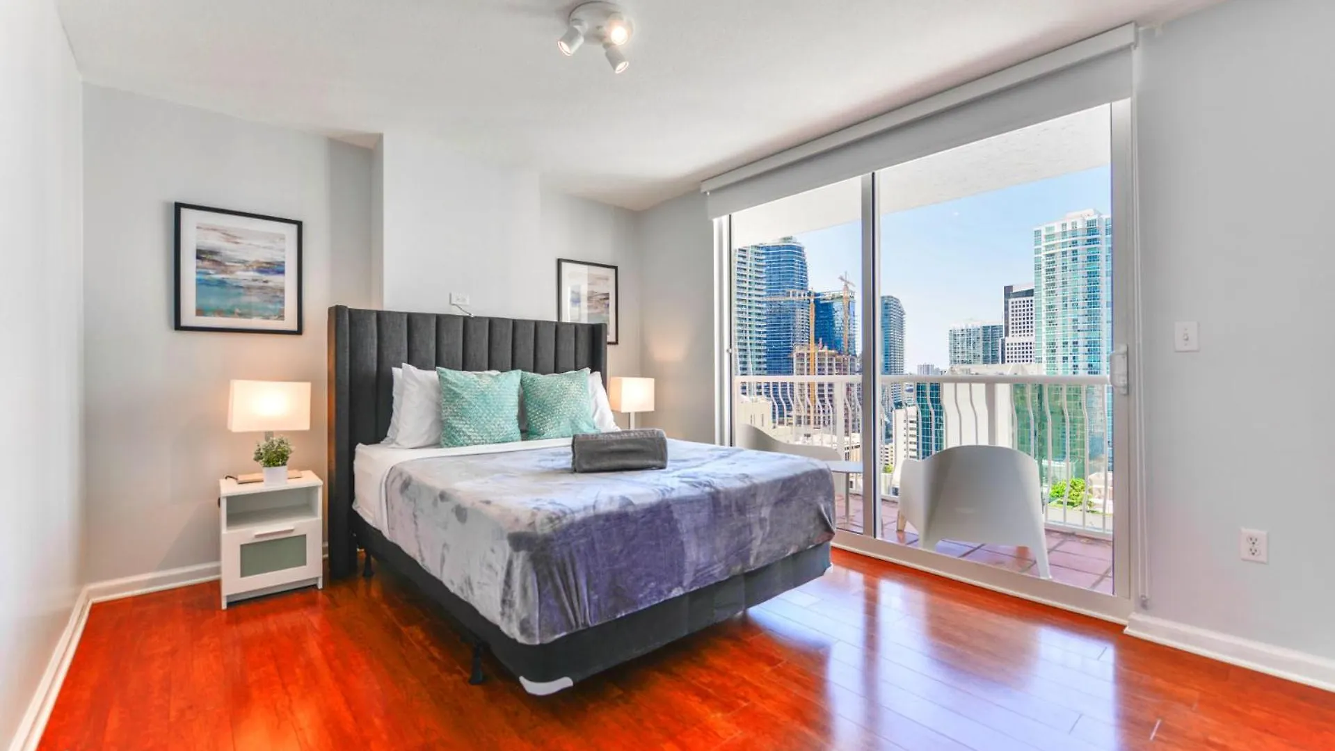 Exquisite High Floor At Brickell With Pool Apartamento Miami