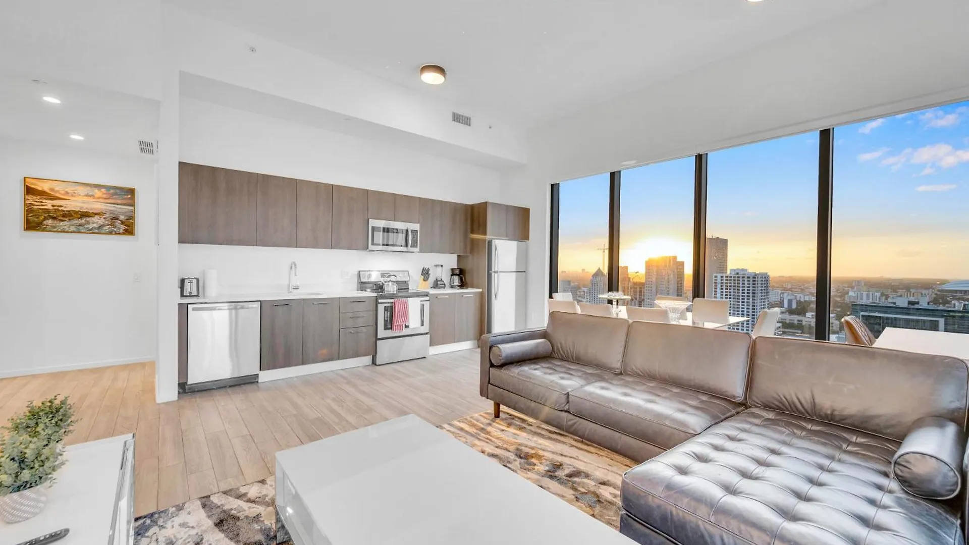 Penthouse Unit In The Heart Of Appartement *