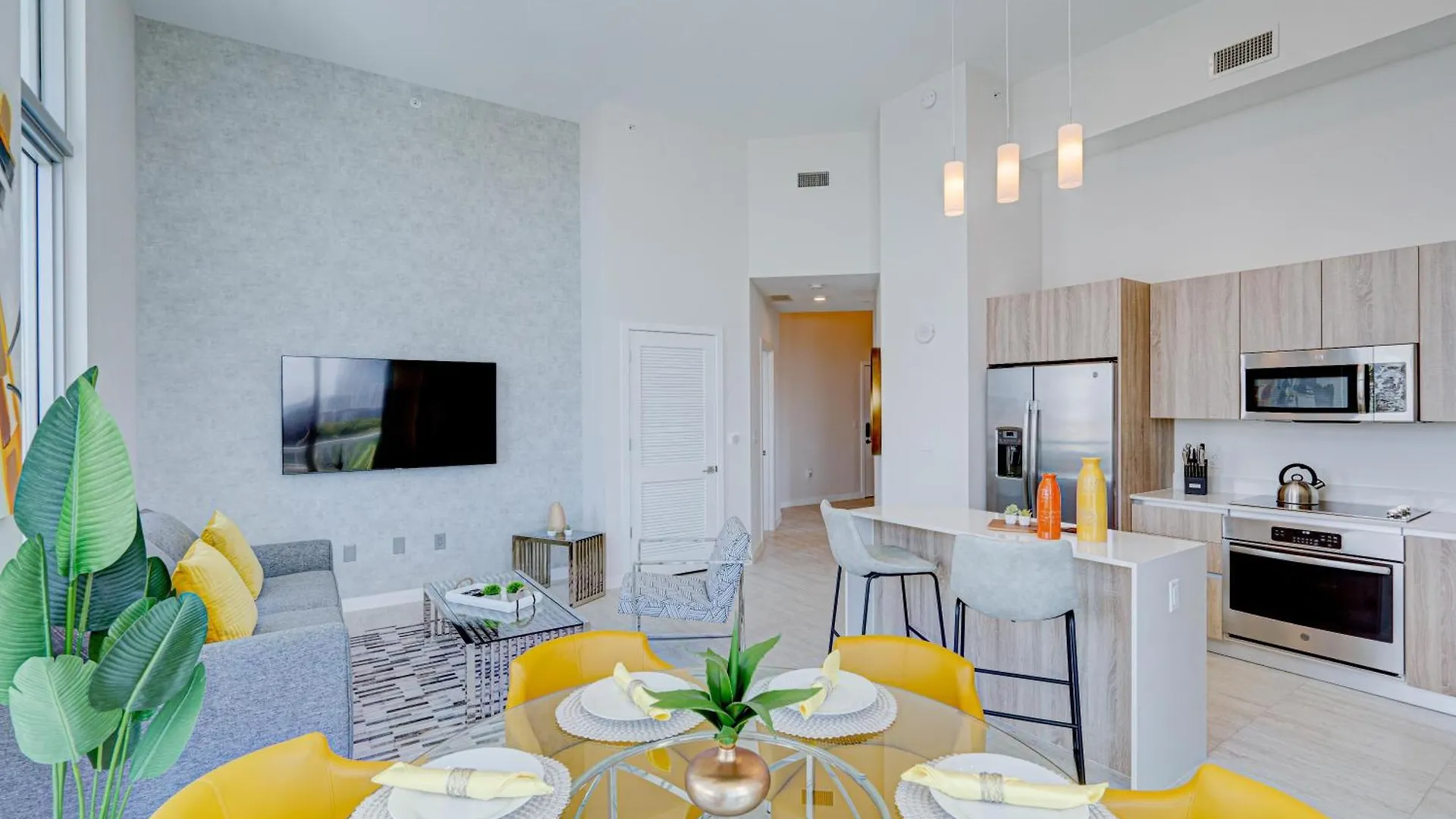 Apartment 3900-502gj Design District, 2 Bedrooms & 2 Bathrooms Miami
