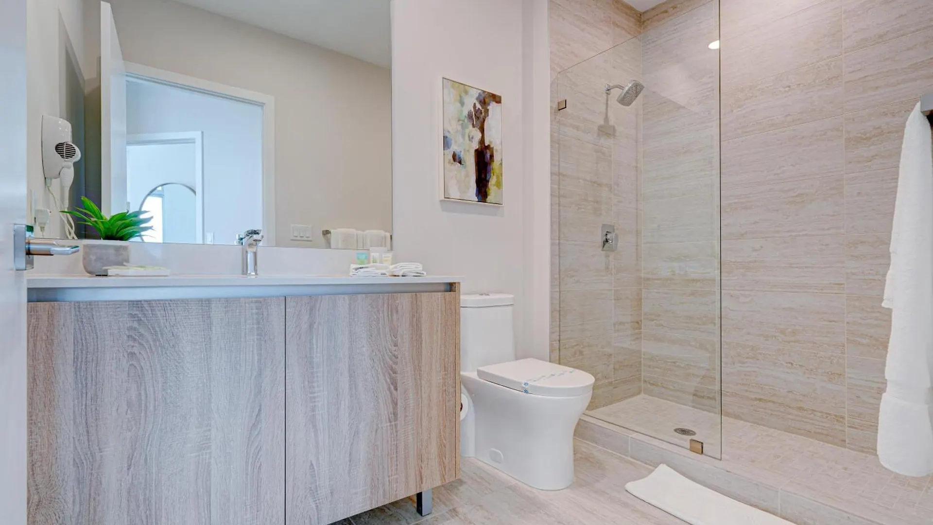 3900-502gj Design District, 2 Bedrooms & 2 Bathrooms Miami