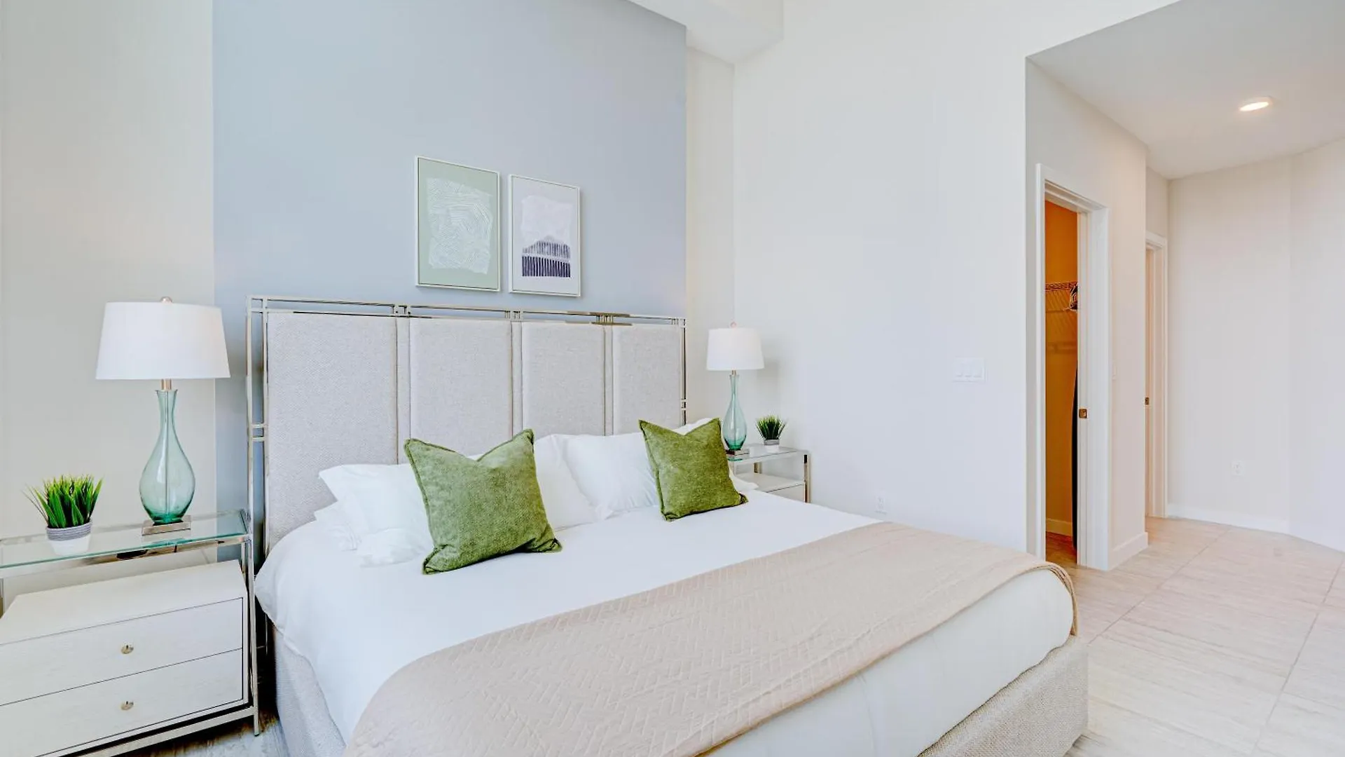 3900-502gj Design District, 2 Bedrooms & 2 Bathrooms