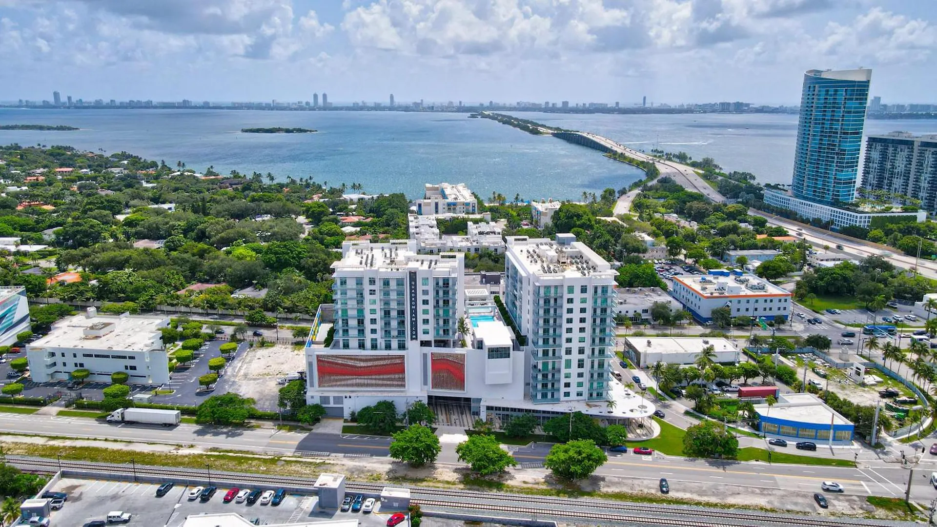 3900-602lg Design District, 2 Bedrooms & 2 Bathrooms