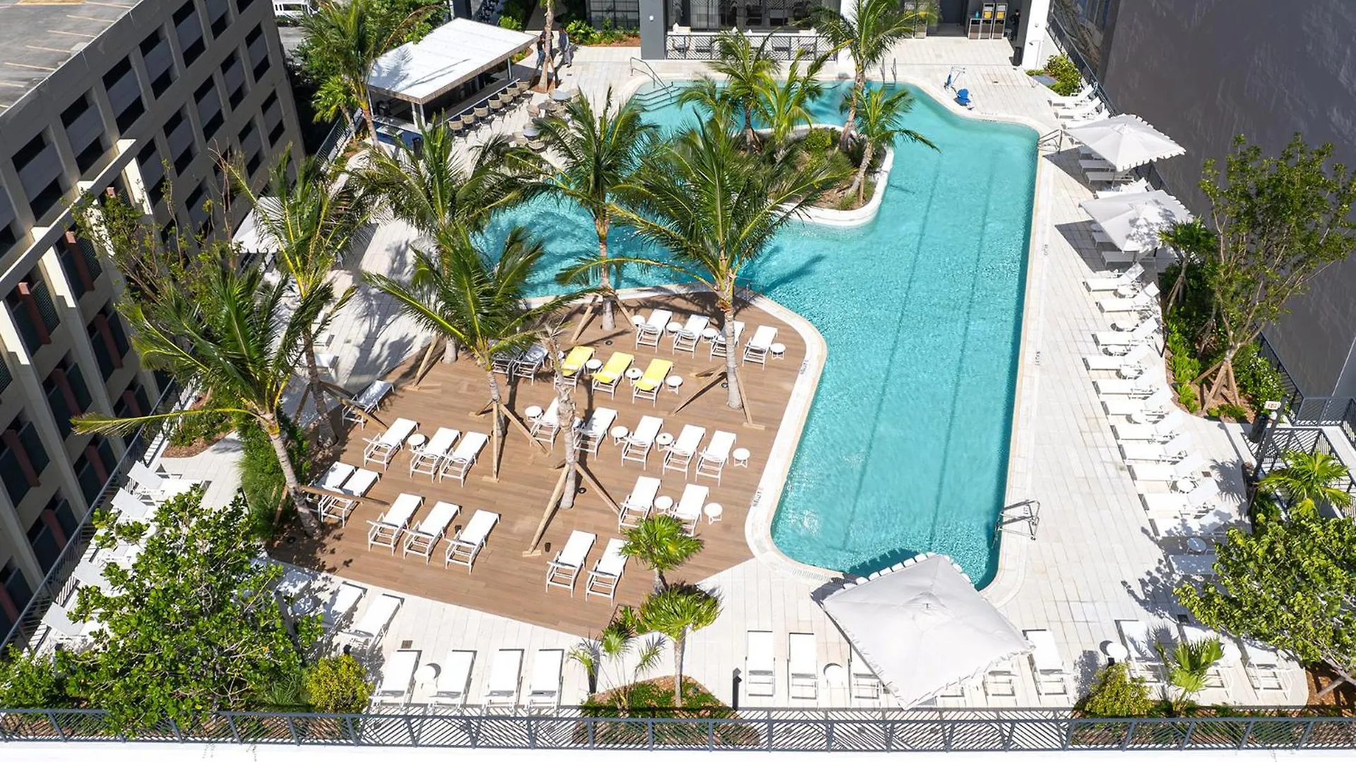 Apartamento Steps From Kaseya Center & Port Of - Daily Fee And Parking Not Included *