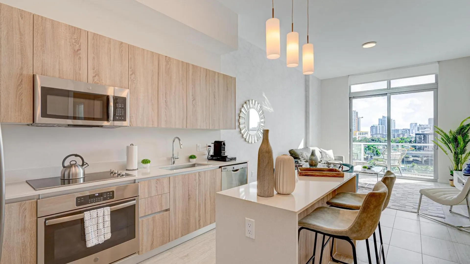 3900-604lg Design District, 1 Bedroom & 1 Bathroom * Miami