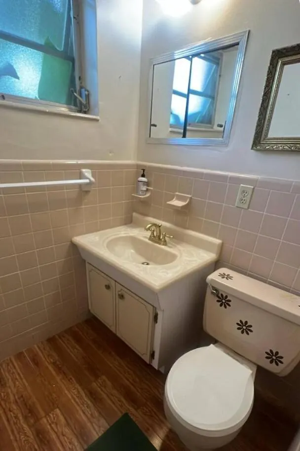 Apartment Shared For Women - Queen - Bunk 4