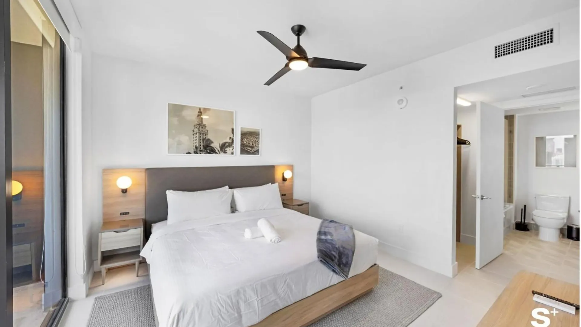 Downtown Haven Sleek 1-br With Skyline Vistas דירה מיאמי