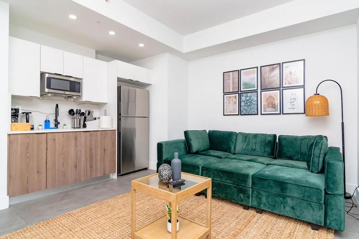 Urban Oasis In Close To Bayside And Brickell With Free Parking 公寓 *