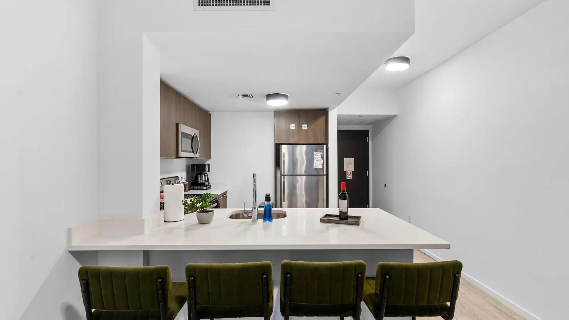 Beautiful 2 Beds, 2 Bath * Miami