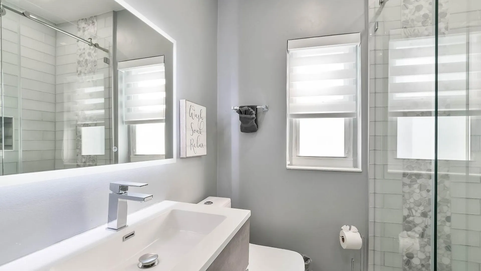 Сasa de vacaciones Casa Belle 3bdden, Pool, Sleeps 9 Near Brickell