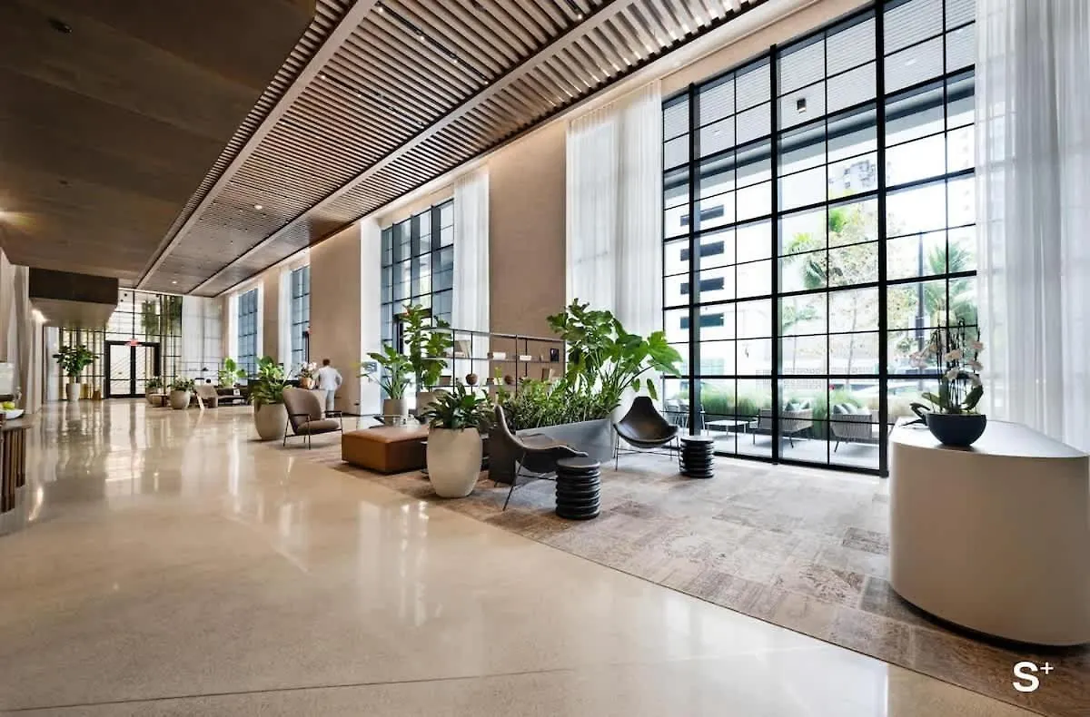 Skyline Chic Downtown Getaway * Miami