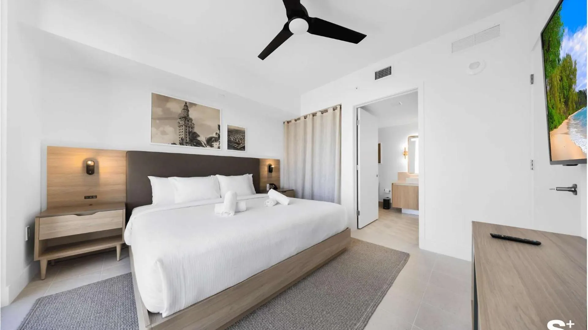 Stylish Downtown 1 Bedroom With Skyline Vibes * 迈阿密