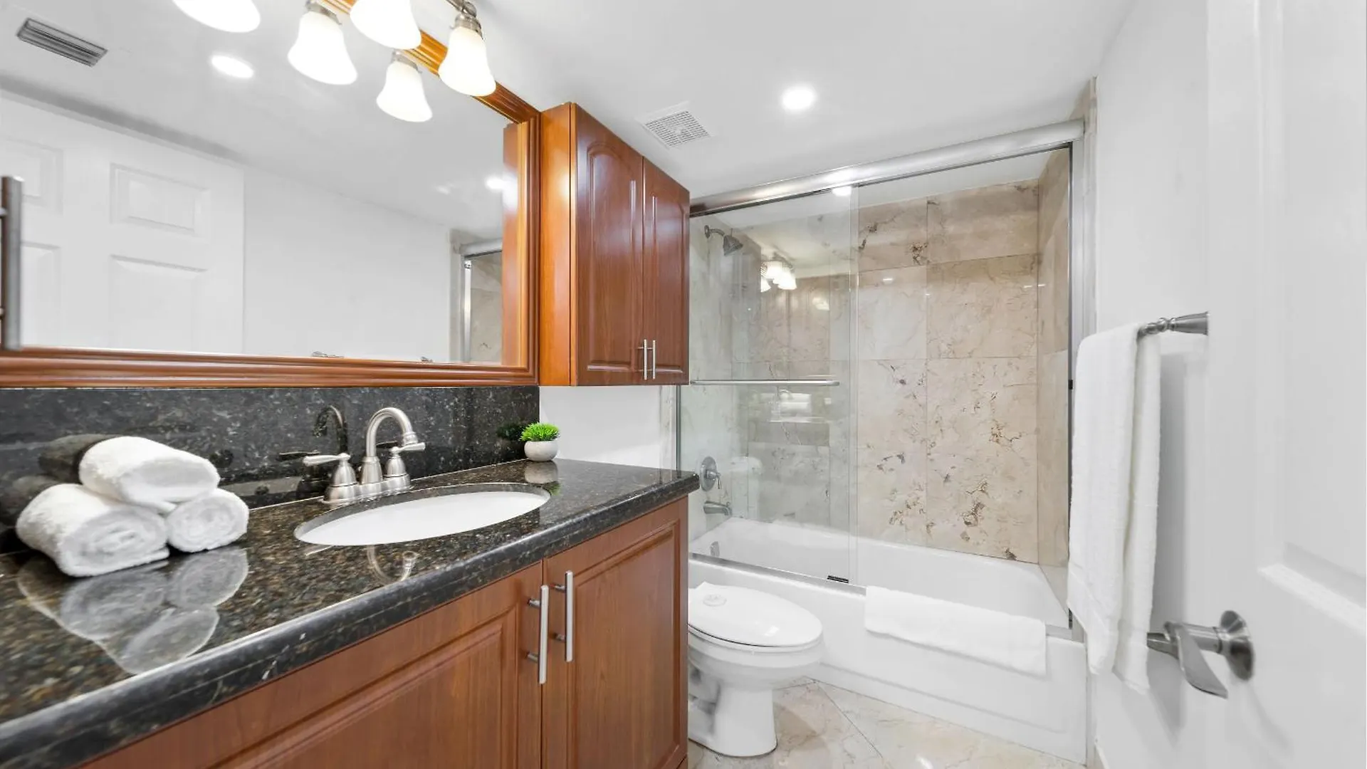 Lejlighed Bayside Glam With Epic Views Miami