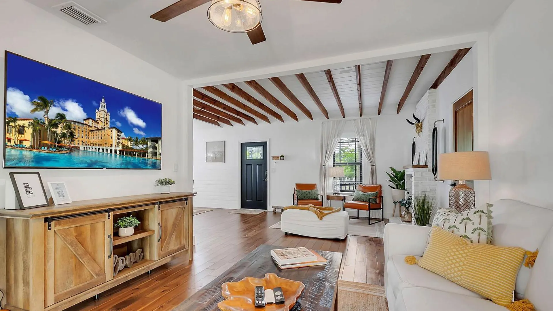 Holiday home Casa Del Sol Cozy 2br Retreat 10 Mins To Miami
