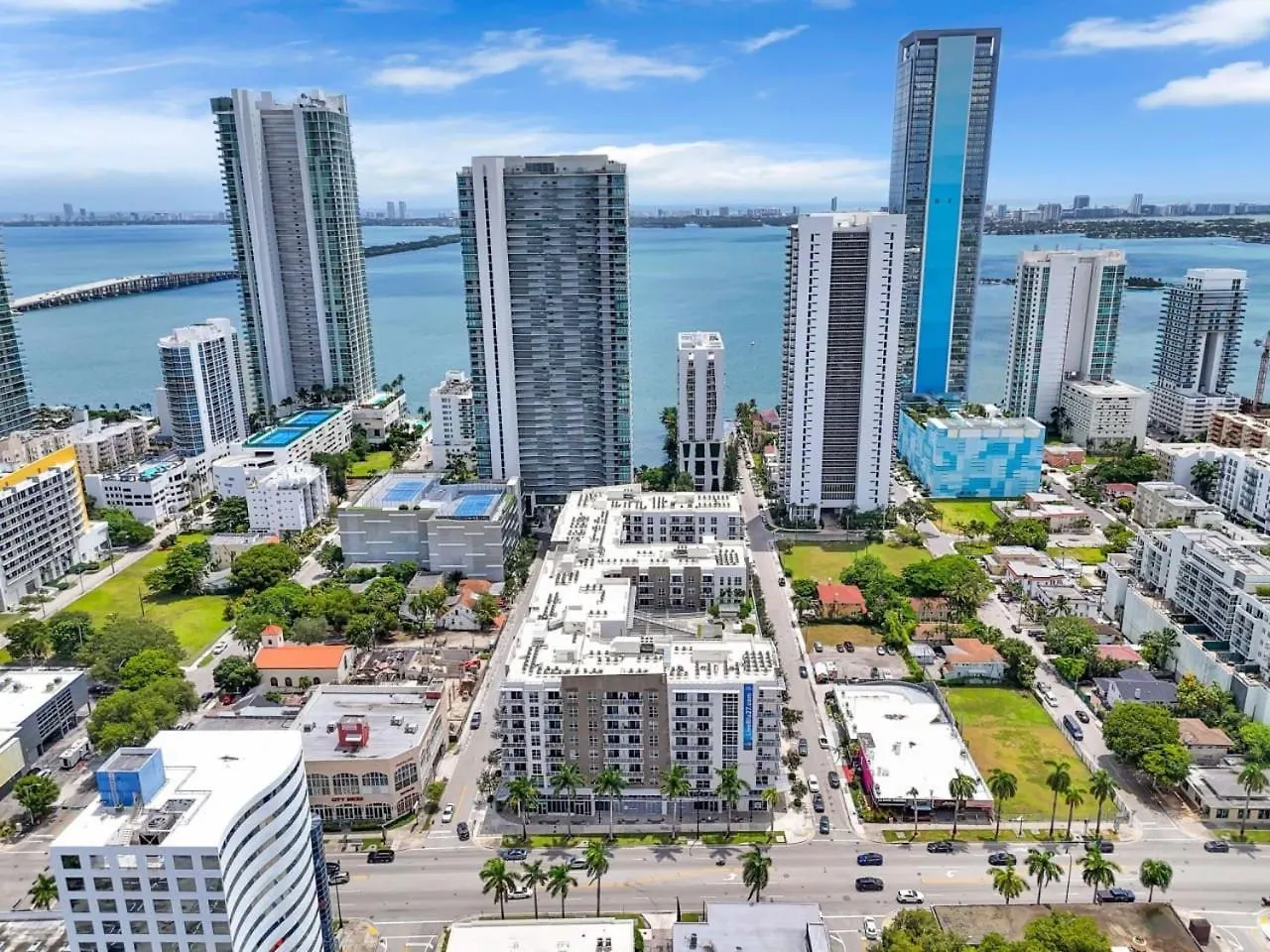 Lägenhet Trendy One Bedroom Getaway Steps From Biscayne Miami