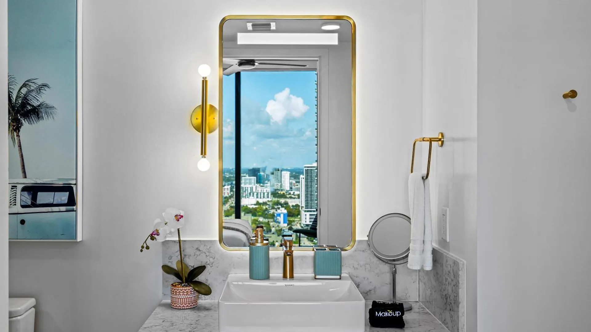 37th Floor - 1bdrm Unt Amazing View At Downtown