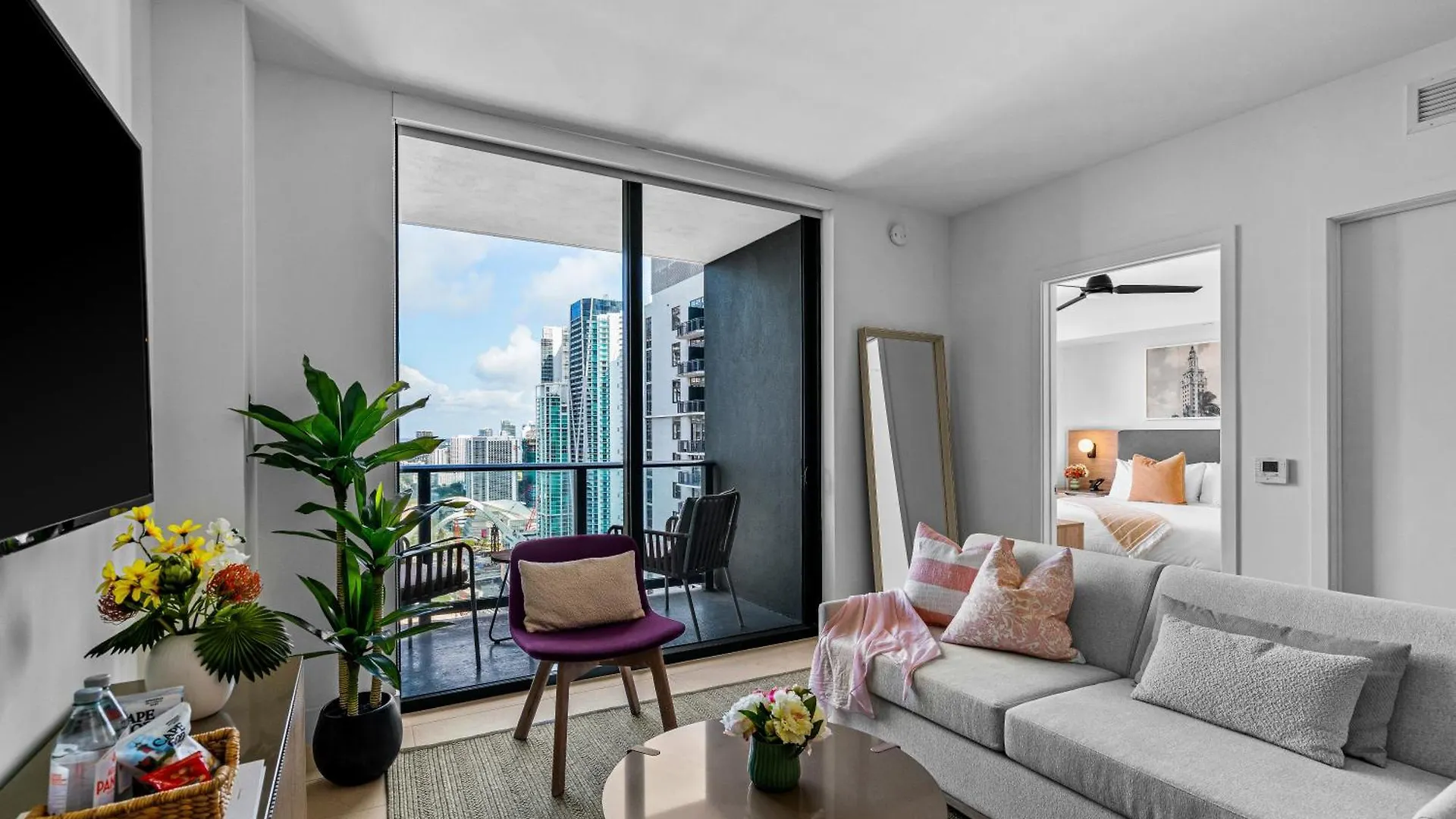 37th Floor - 1bdrm Unt Amazing View At Downtown * マイアミ