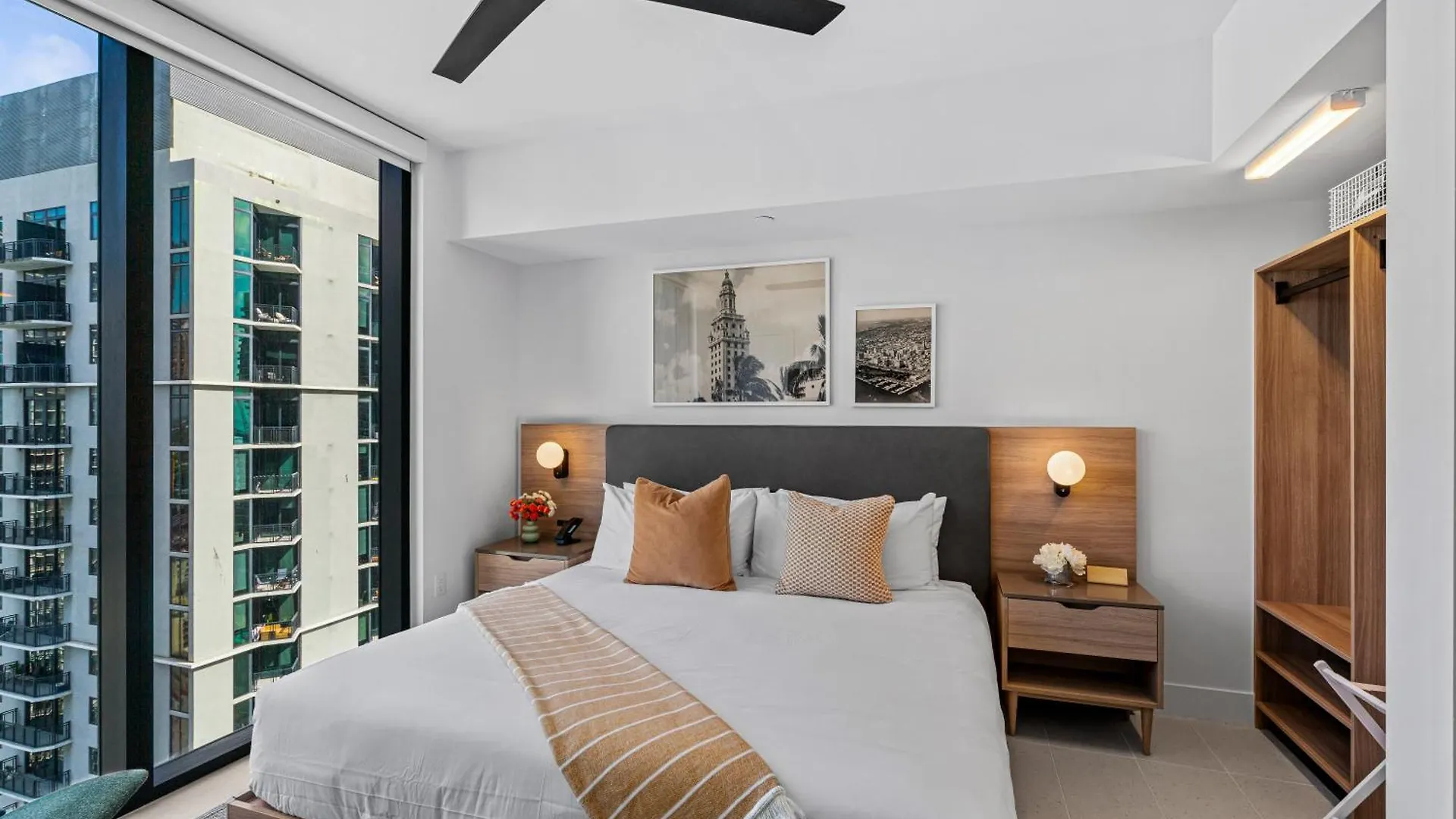 37th Floor - 1bdrm Unt Amazing View At Downtown * マイアミ