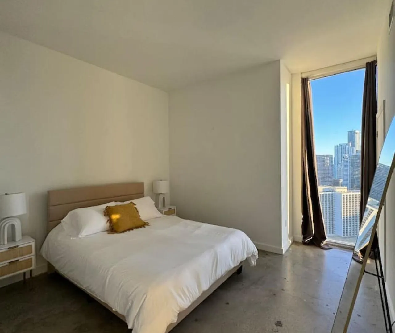 Luxury Penthouse Loft Rooftop Pool Free Parking Apartment Miami