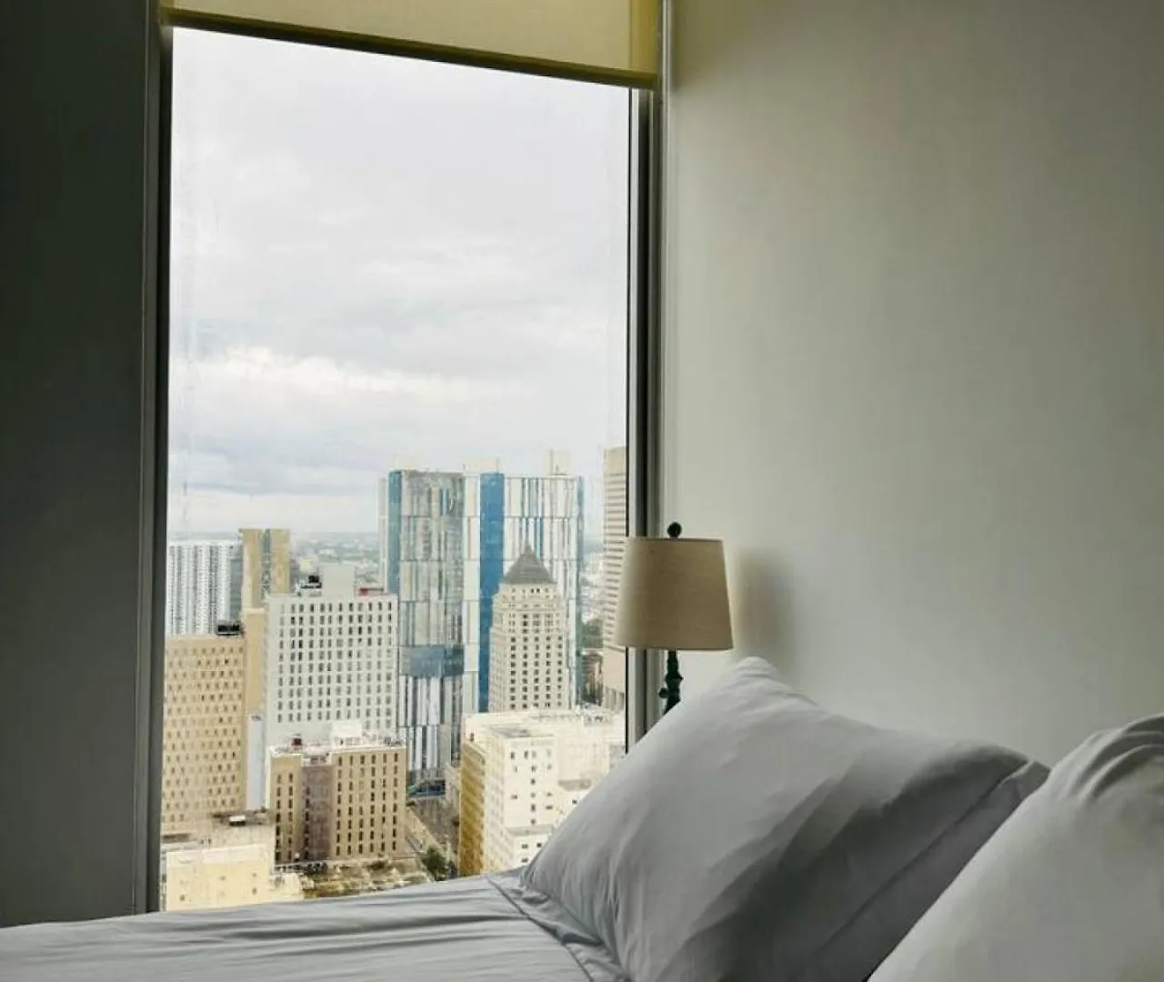 Apartment Luxury Penthouse Loft Rooftop Pool Free Parking