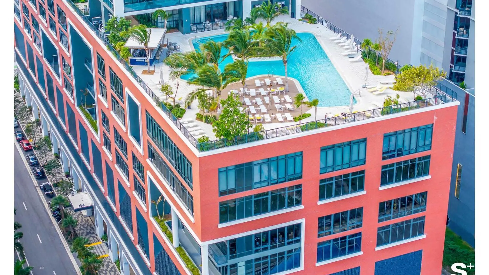 Luxury 1-br Ph With Breathtaking Downtown Views