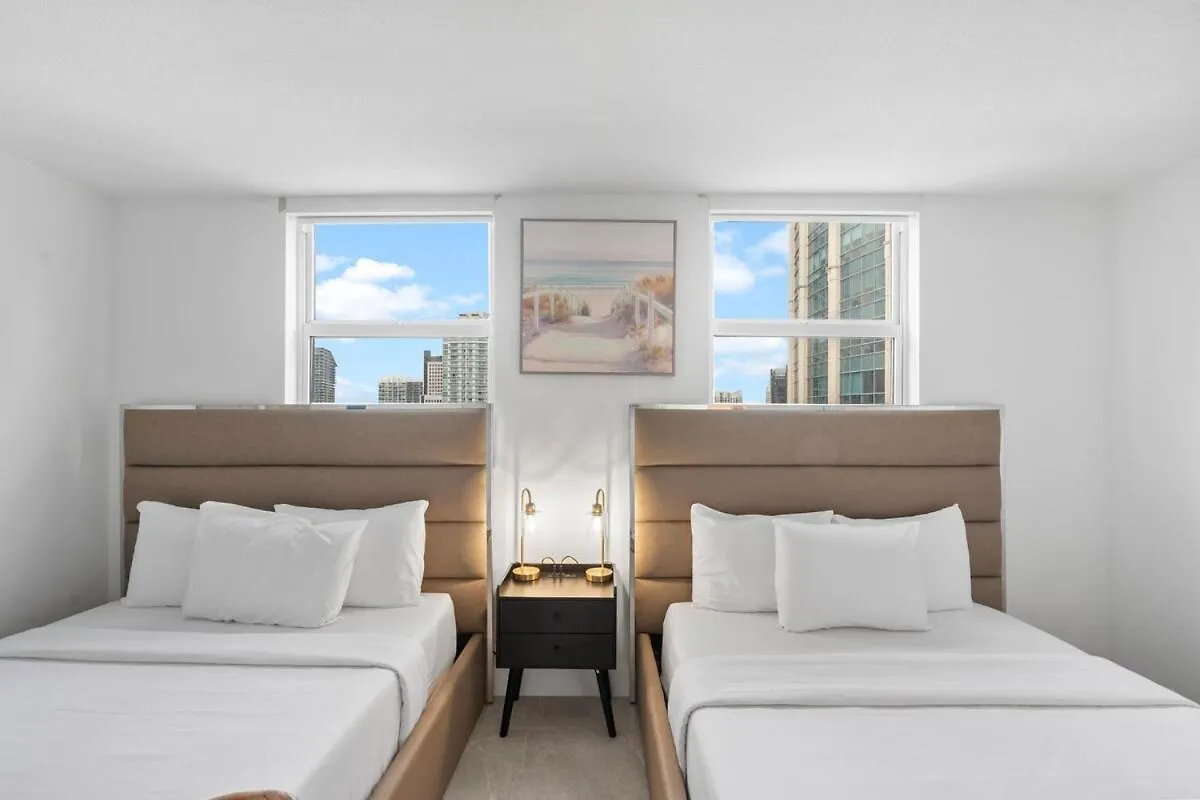 Stunning 3bedroom 34th Floor Brickell Free Parking Apartment Miami