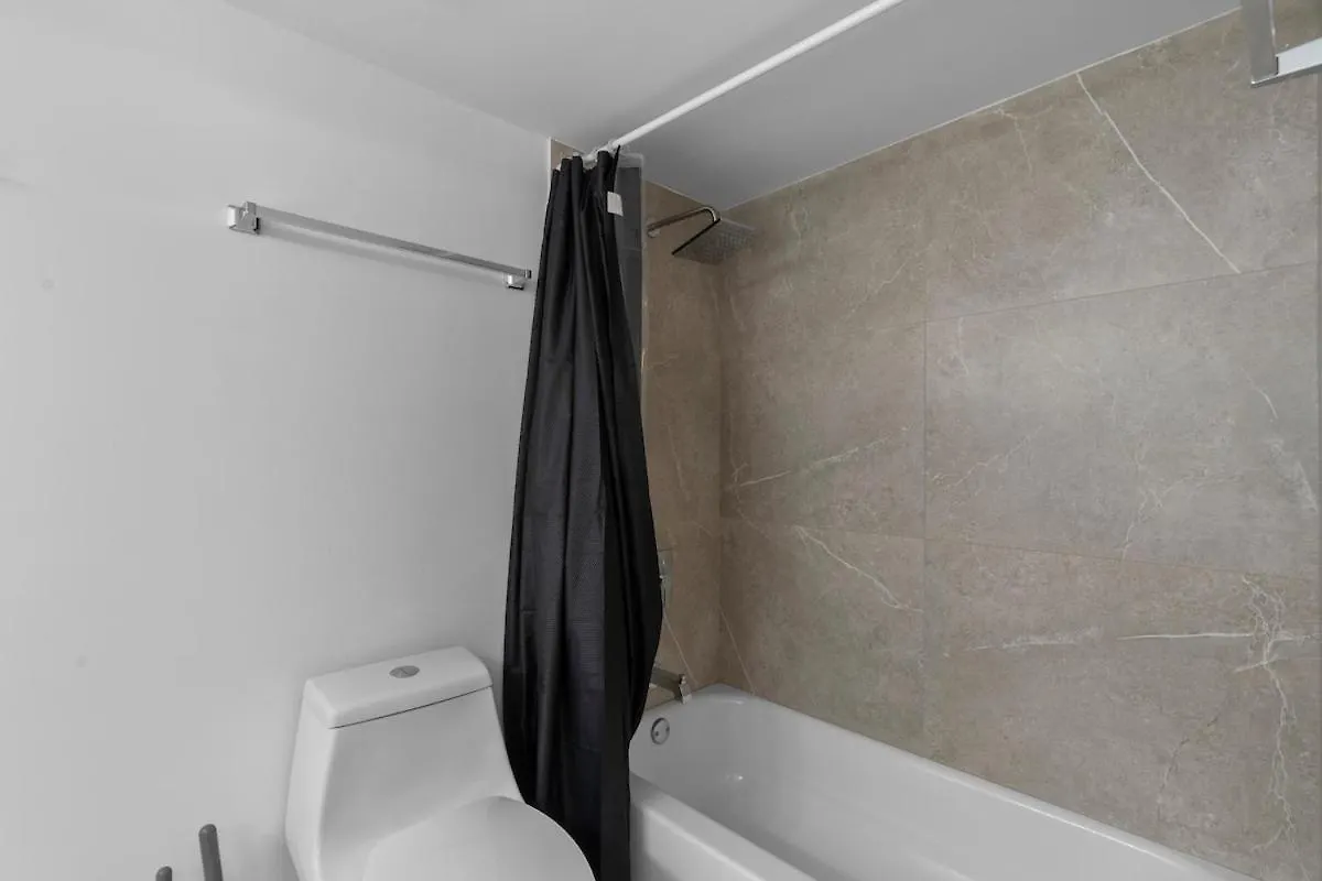 Stunning 3bedroom 34th Floor Brickell Free Parking Apartment