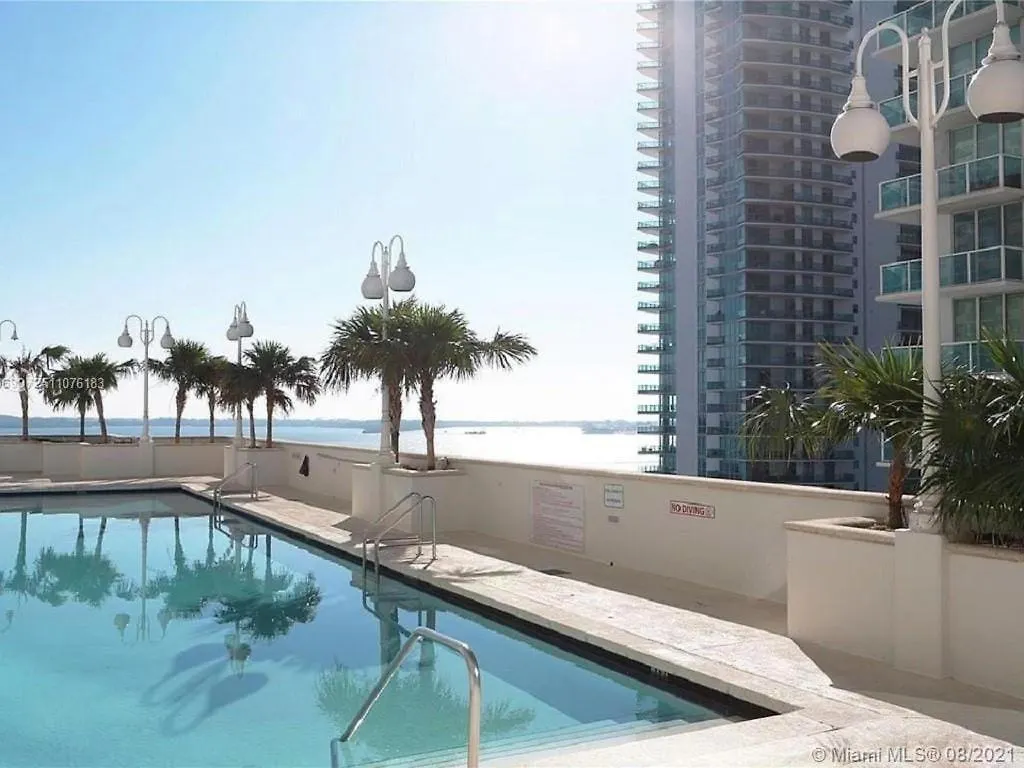 Stunning 3bedroom 34th Floor Brickell Free Parking Apartment *