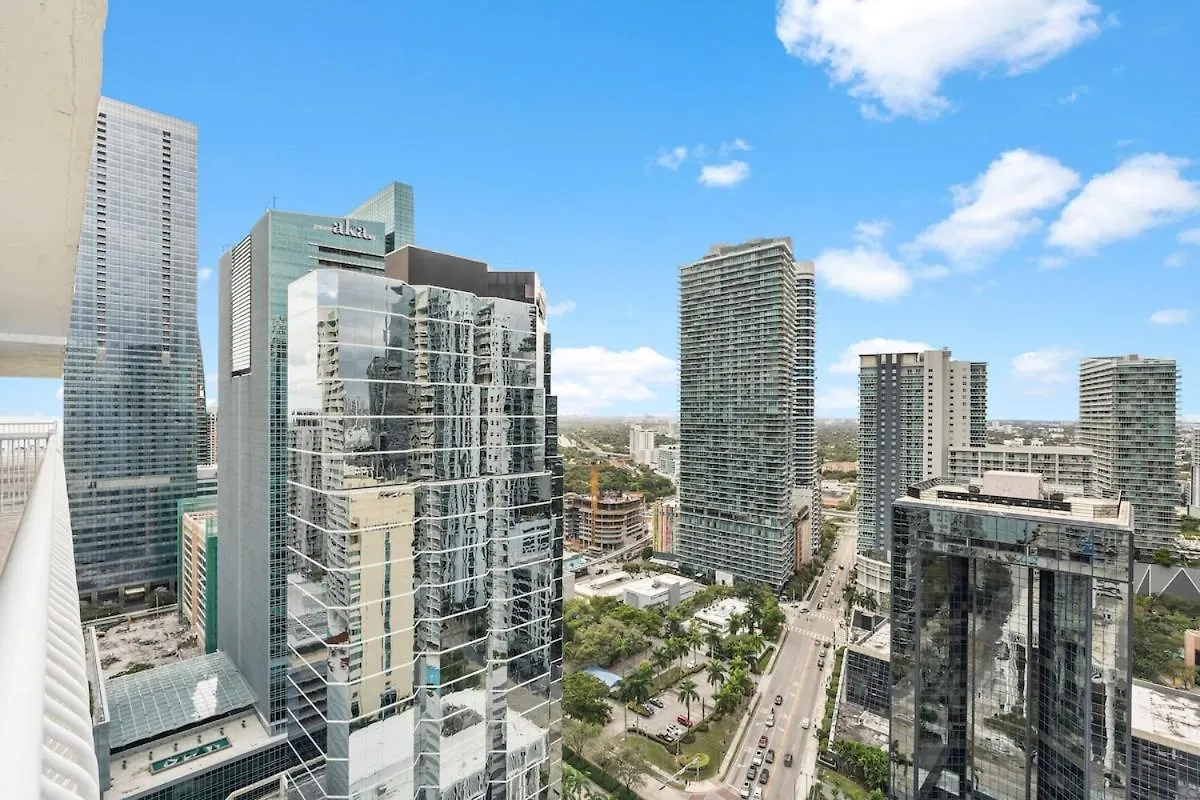 Stunning 3bedroom 34th Floor Brickell Free Parking Apartment *