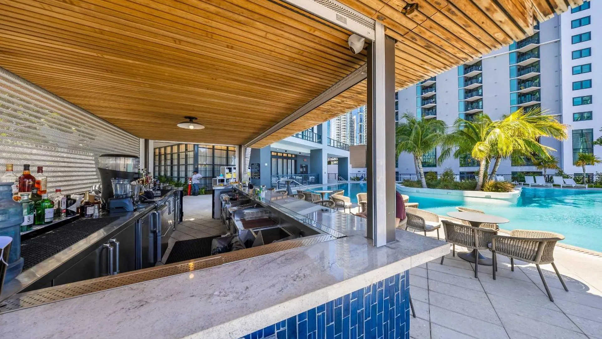 Skyline Chic Downtown Getaway