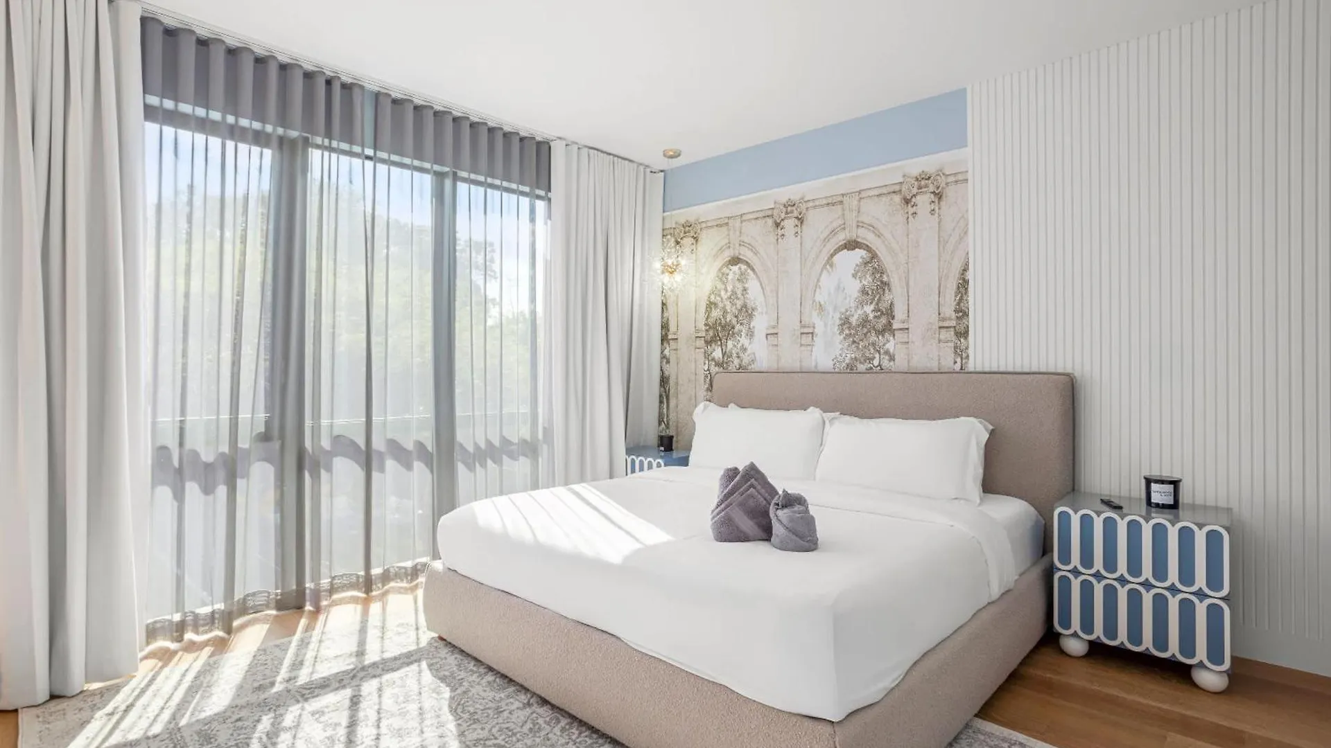 Dom wakacyjny 4br Paris Style Heated Pool New Build *
