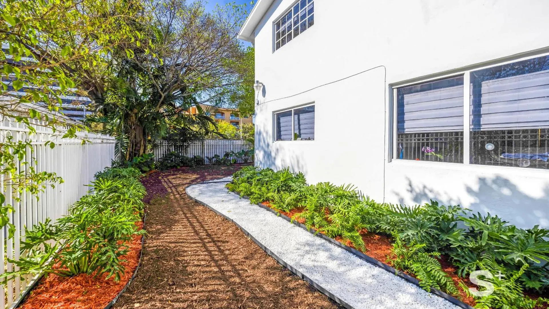 Appartamento Modern 1-br In