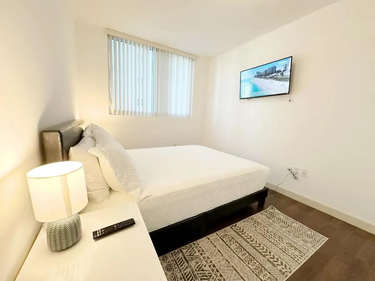 Lägenhet Stylish Brickell 2bd2br Pool Gym