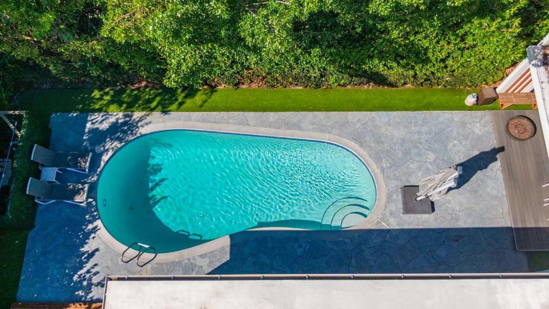 Spacious Retreat Sleeps 12 Private Pool Fire Pit Nyaraló Miami