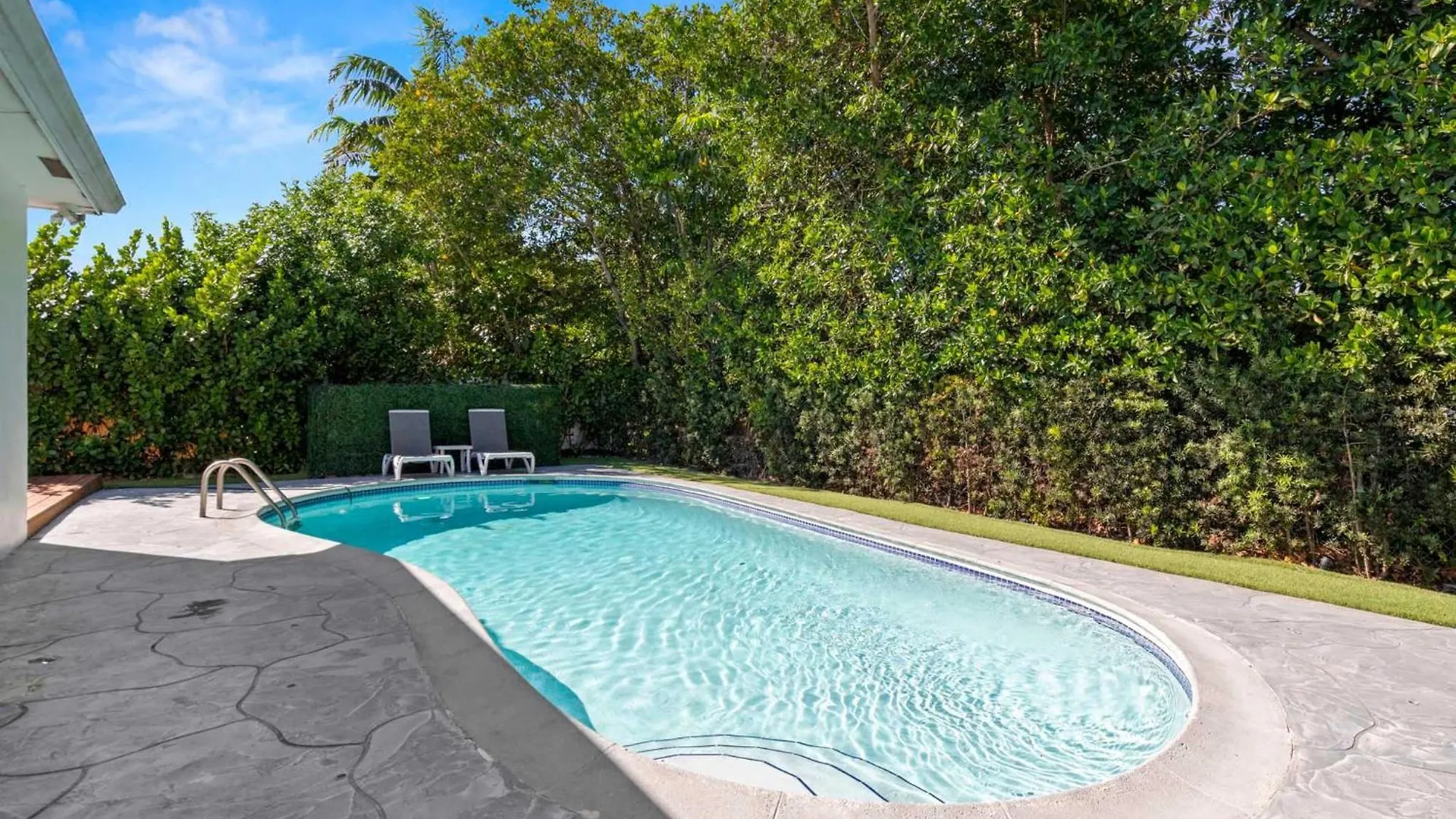 Nyaraló Spacious Retreat Sleeps 12 Private Pool Fire Pit *