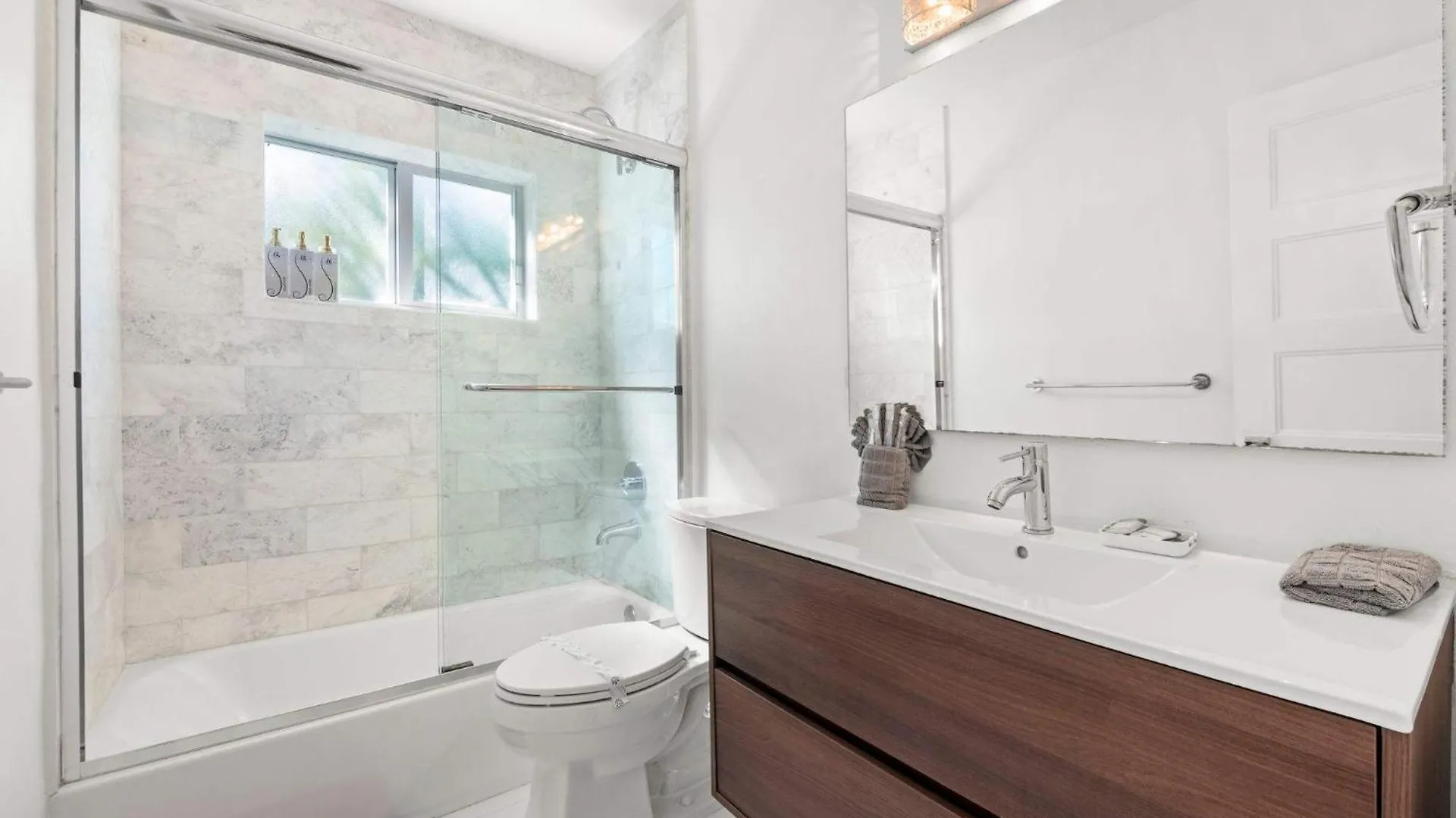 Nyaraló Spacious Retreat Sleeps 12 Private Pool Fire Pit *