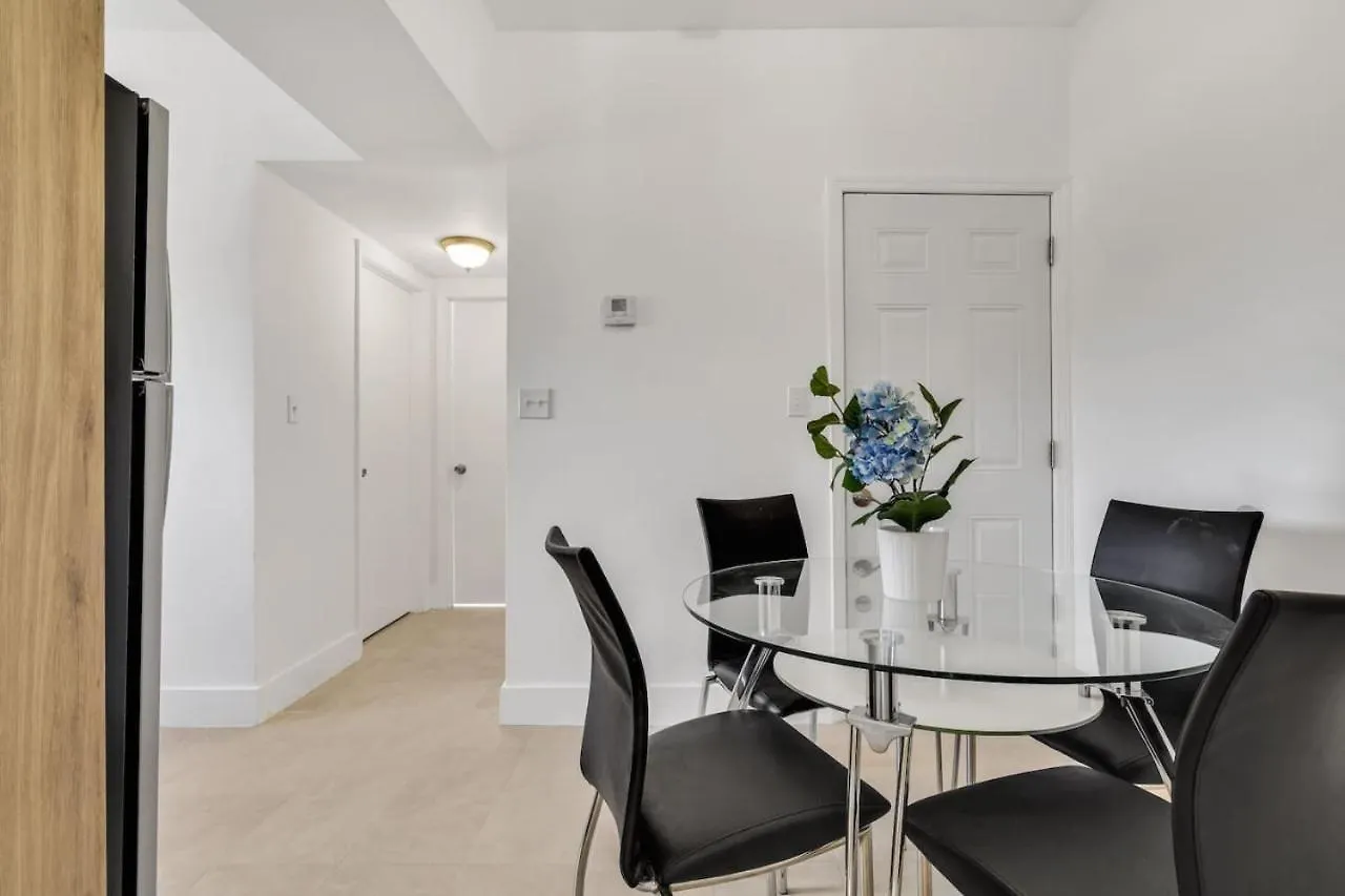 Magical 2 Bedroom 5 Mins To Brickell Area In *