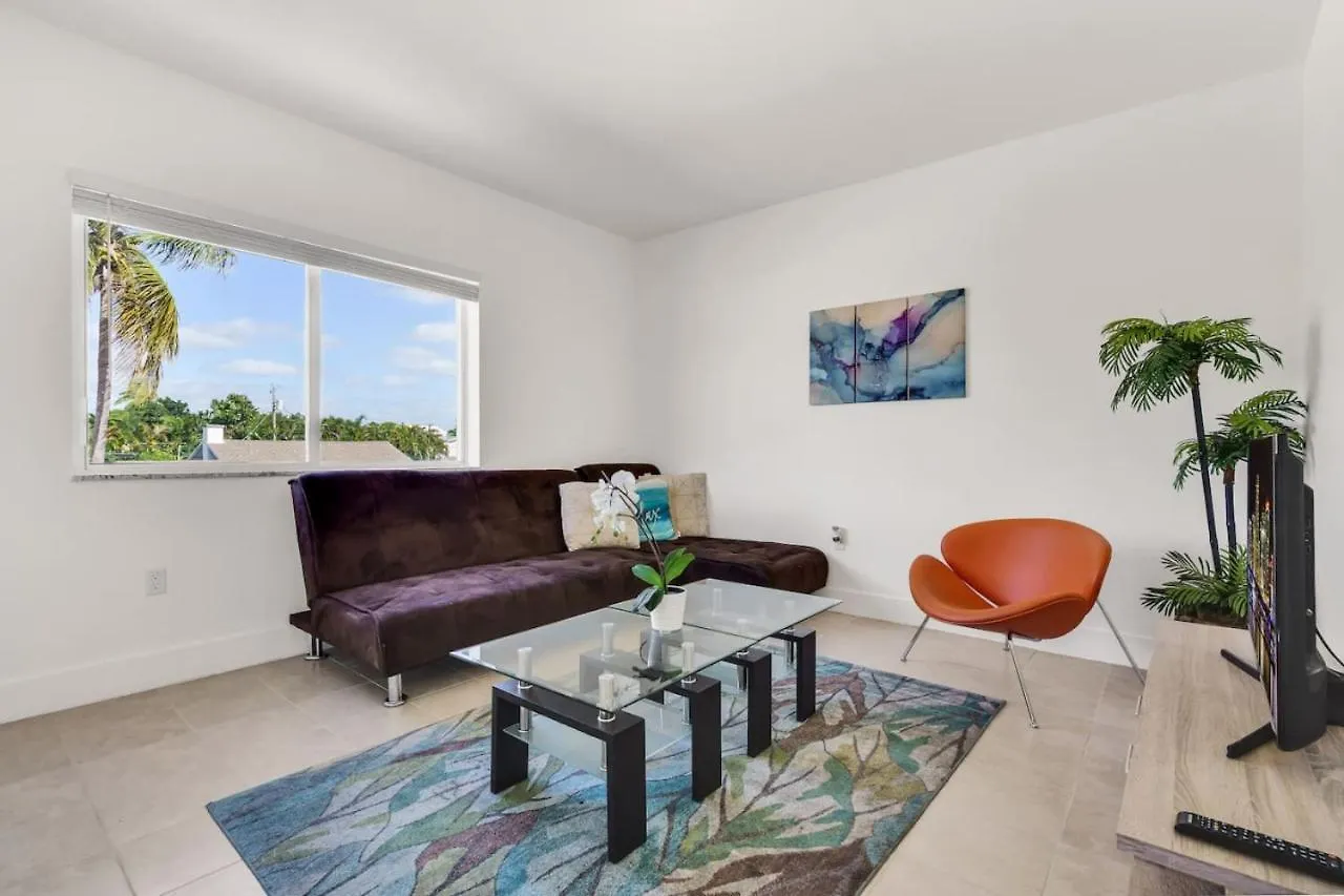 Magical 2 Bedroom 5 Mins To Brickell Area In Miami